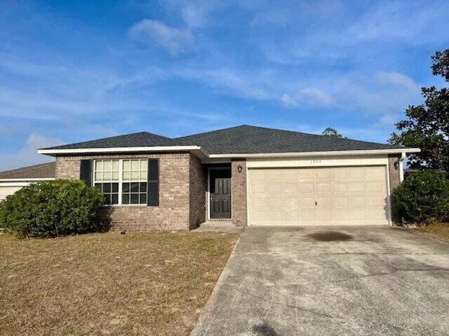 3bd 2ba in Navarre with a fantastic open floor plan. Bedrooms are split with 2 as you enter and master in the back, The large kitchen with granite tops and an abundance of cabinets plus island is open to the dining area and family room. Master bath has his and her walkin closets plus huge garden tub/shower combo. 2 car garage. Large and fully privacy fenced backyard. Minutes from the beautiful white sand of Navarre Beach. Contact All American Realty at 850-374-3744 for more information. Office hours are Mon-Fri 9am-5pm.