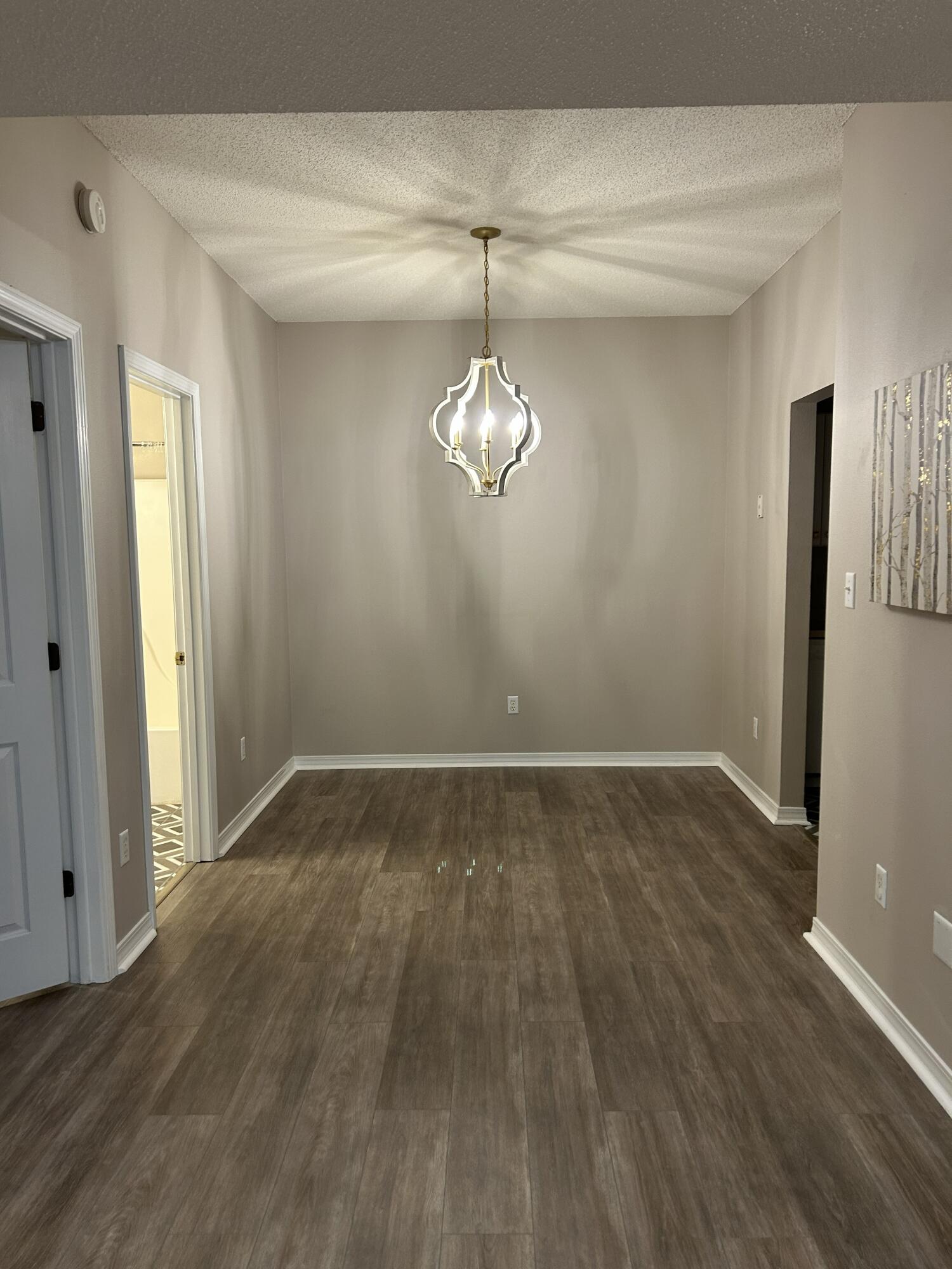 THE OAKS AT NICEVILLE - Residential