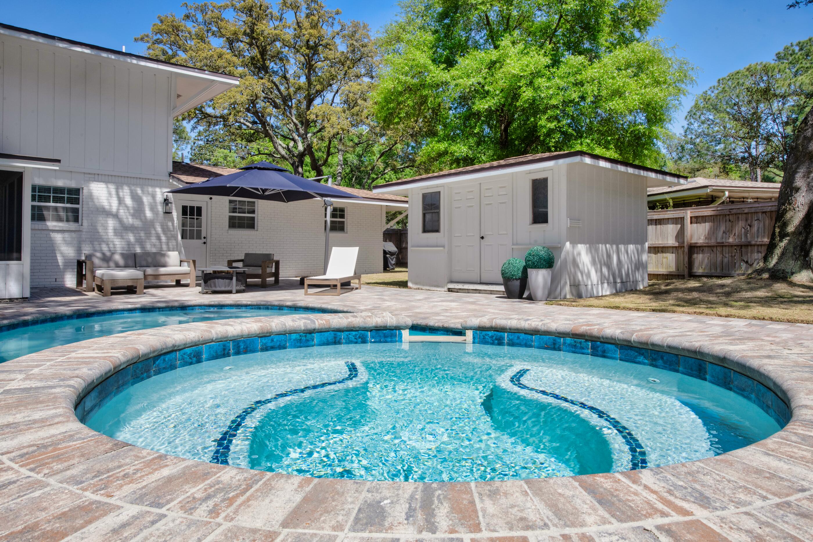 Lake Lorraine Est 2nd - Residential