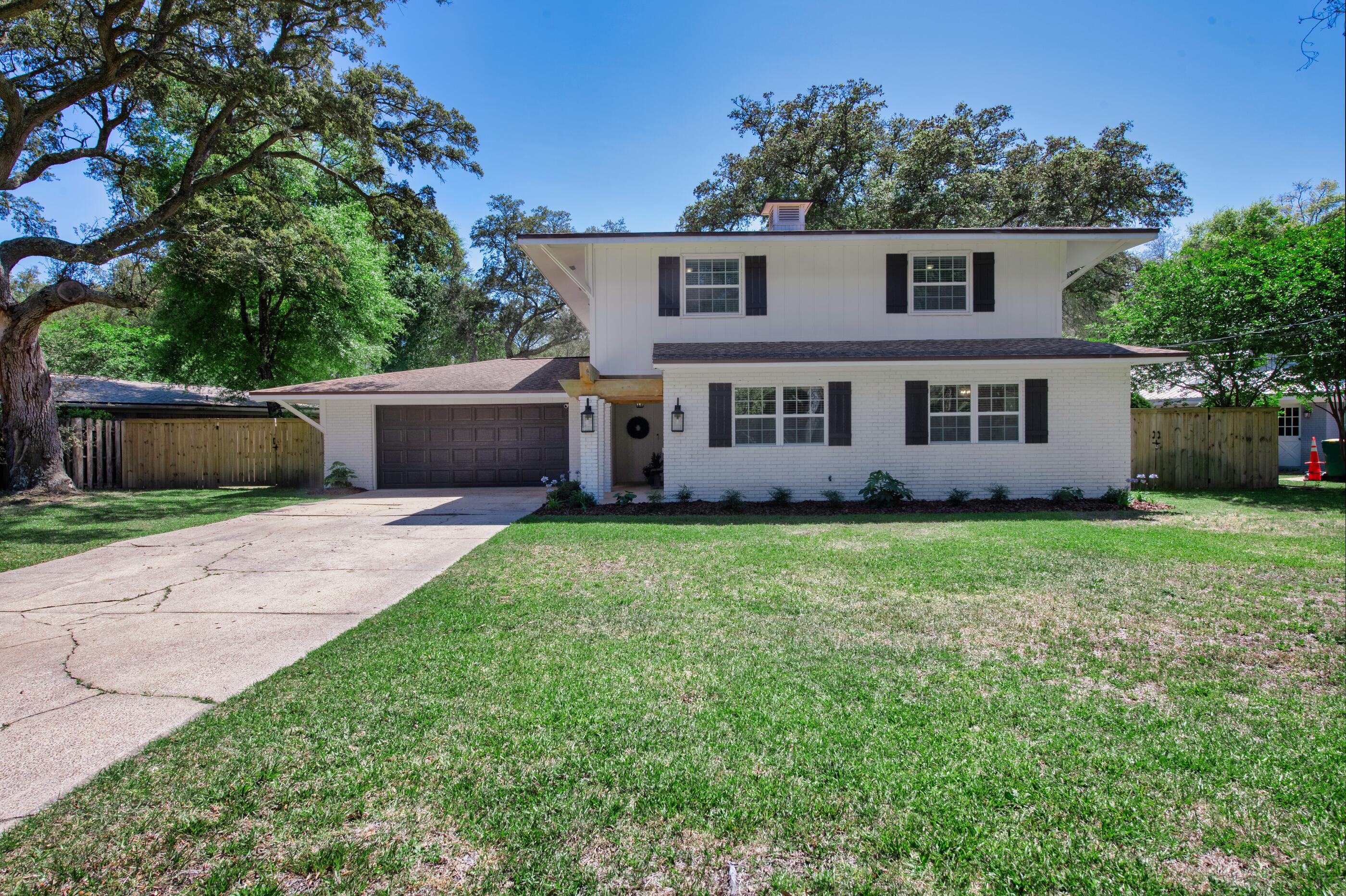 Lake Lorraine Est 2nd - Residential