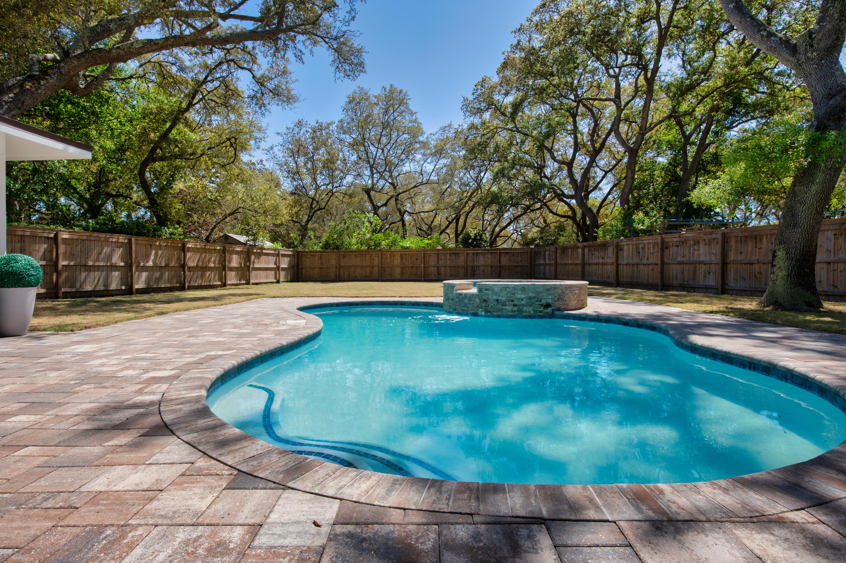 Lake Lorraine Est 2nd - Residential