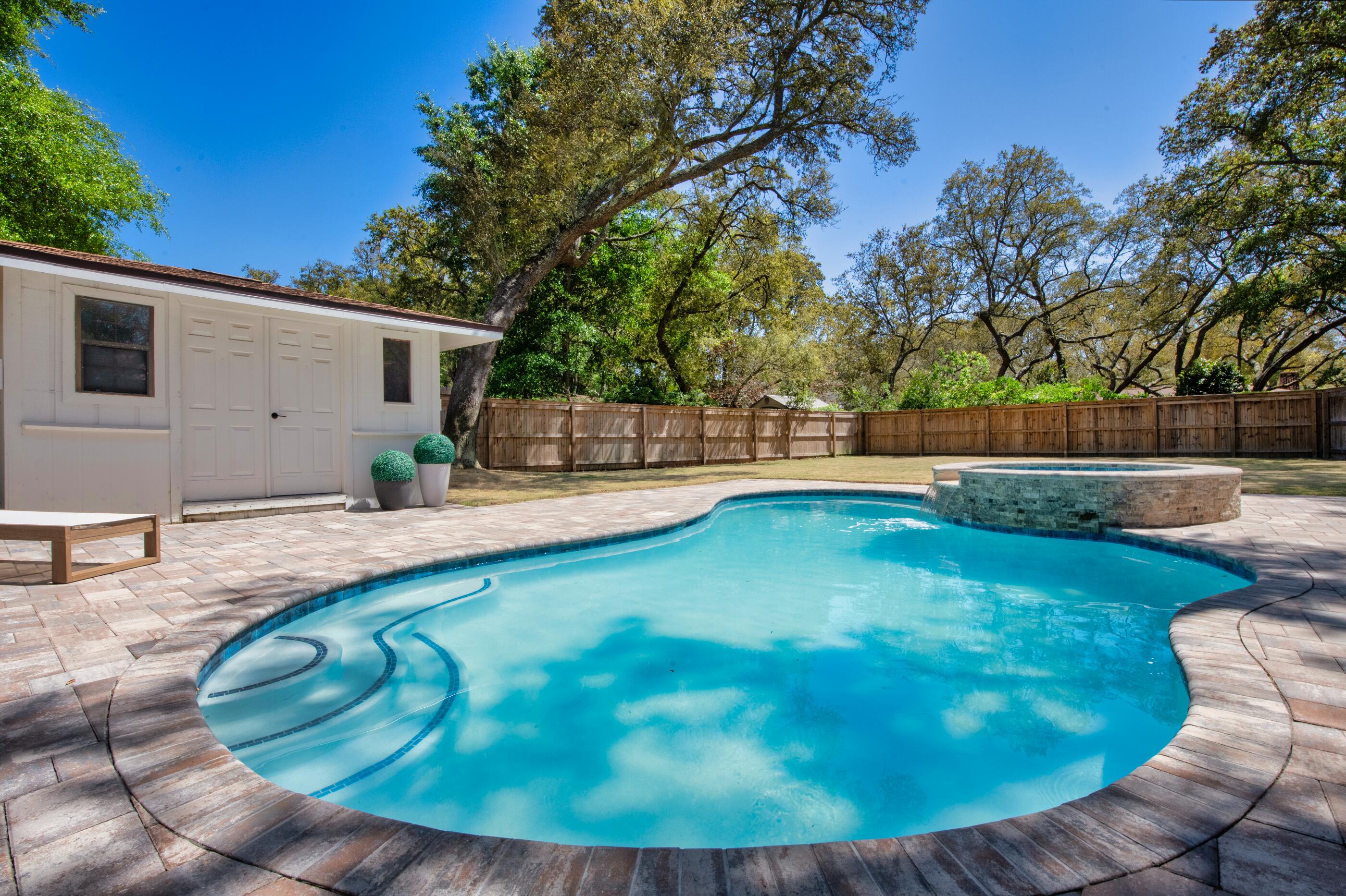 Lake Lorraine Est 2nd - Residential