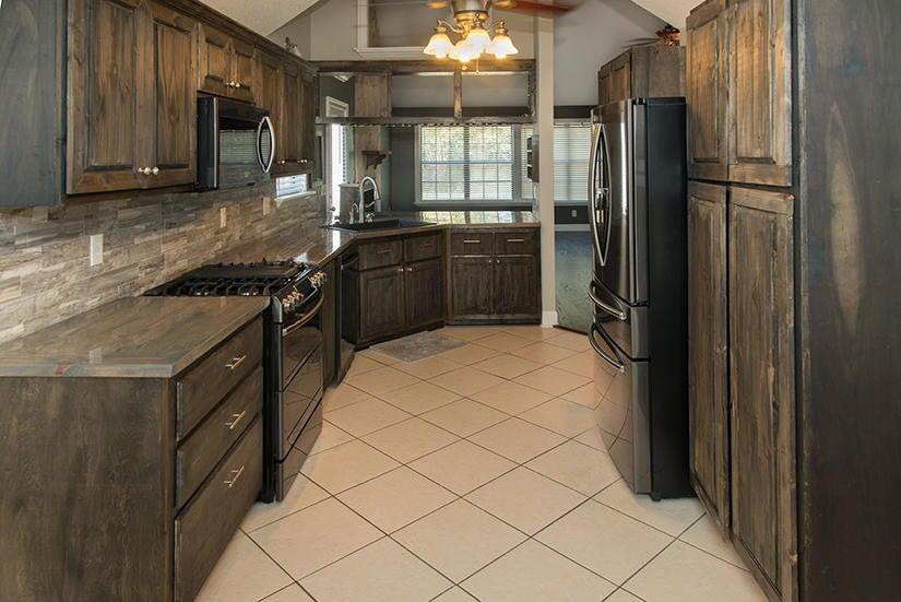 1066 Windmill Drive