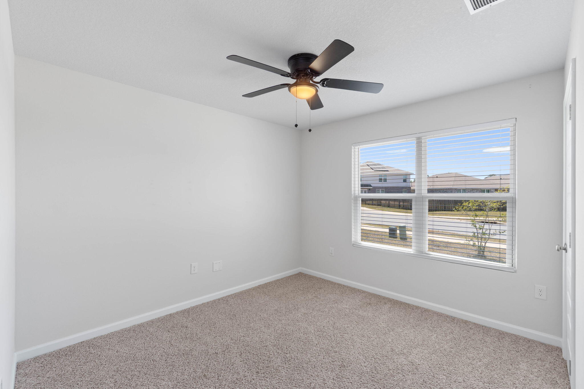 PATRIOT RIDGE - Residential Lease