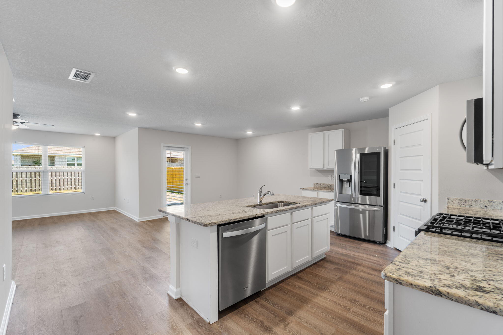 PATRIOT RIDGE - Residential Lease