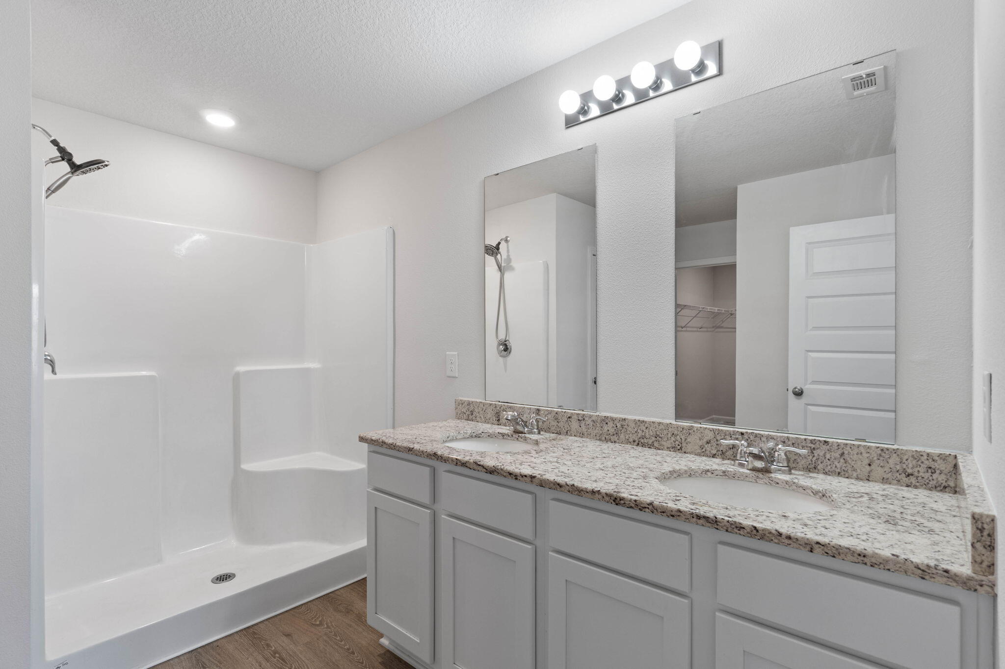 PATRIOT RIDGE - Residential Lease