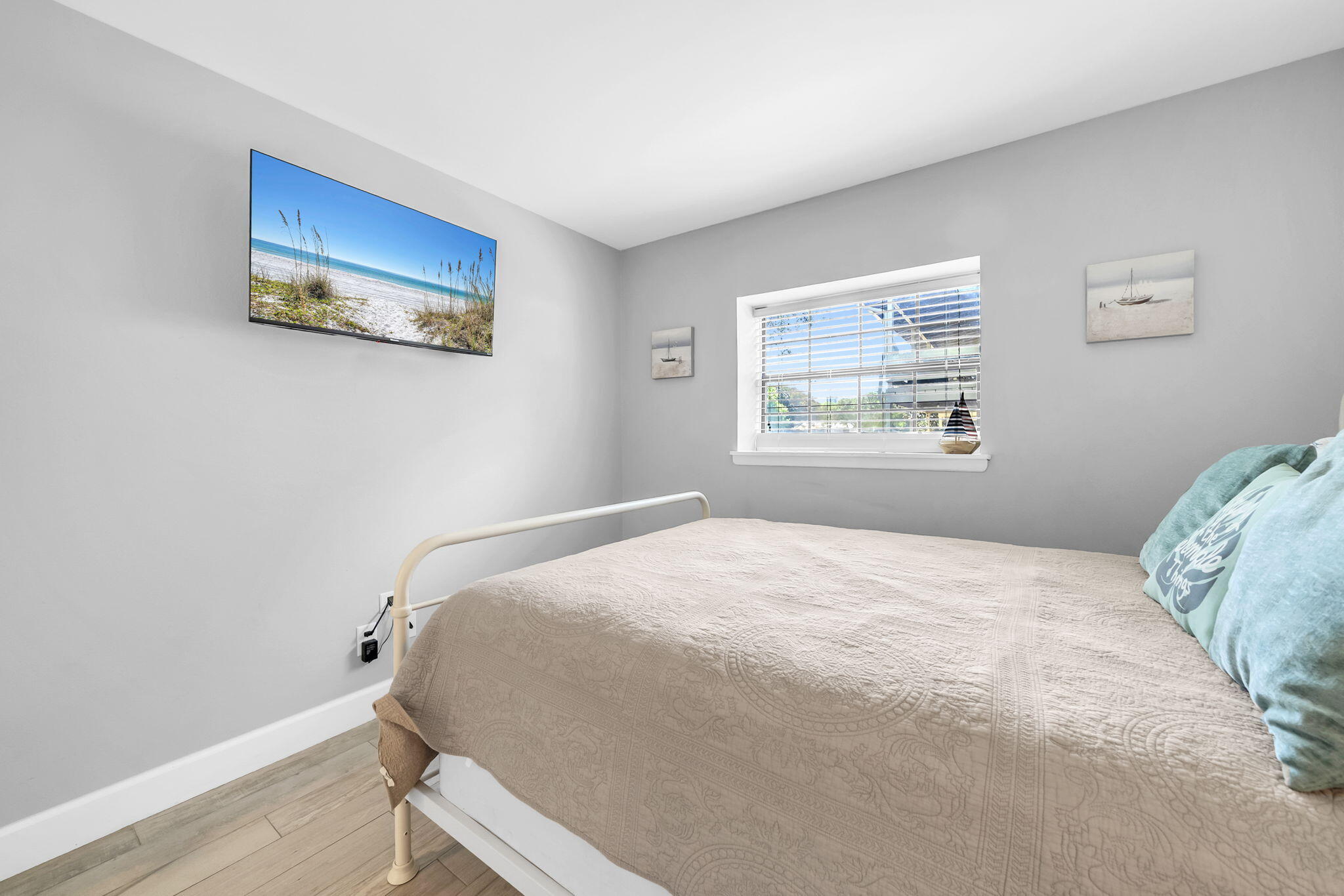 SEASCAPE CONDO GARDEN VILLA - Residential