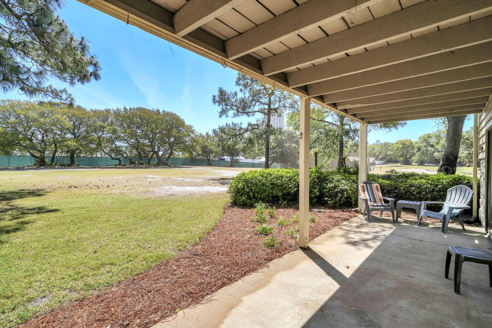 SEASCAPE CONDO GARDEN VILLA - Residential