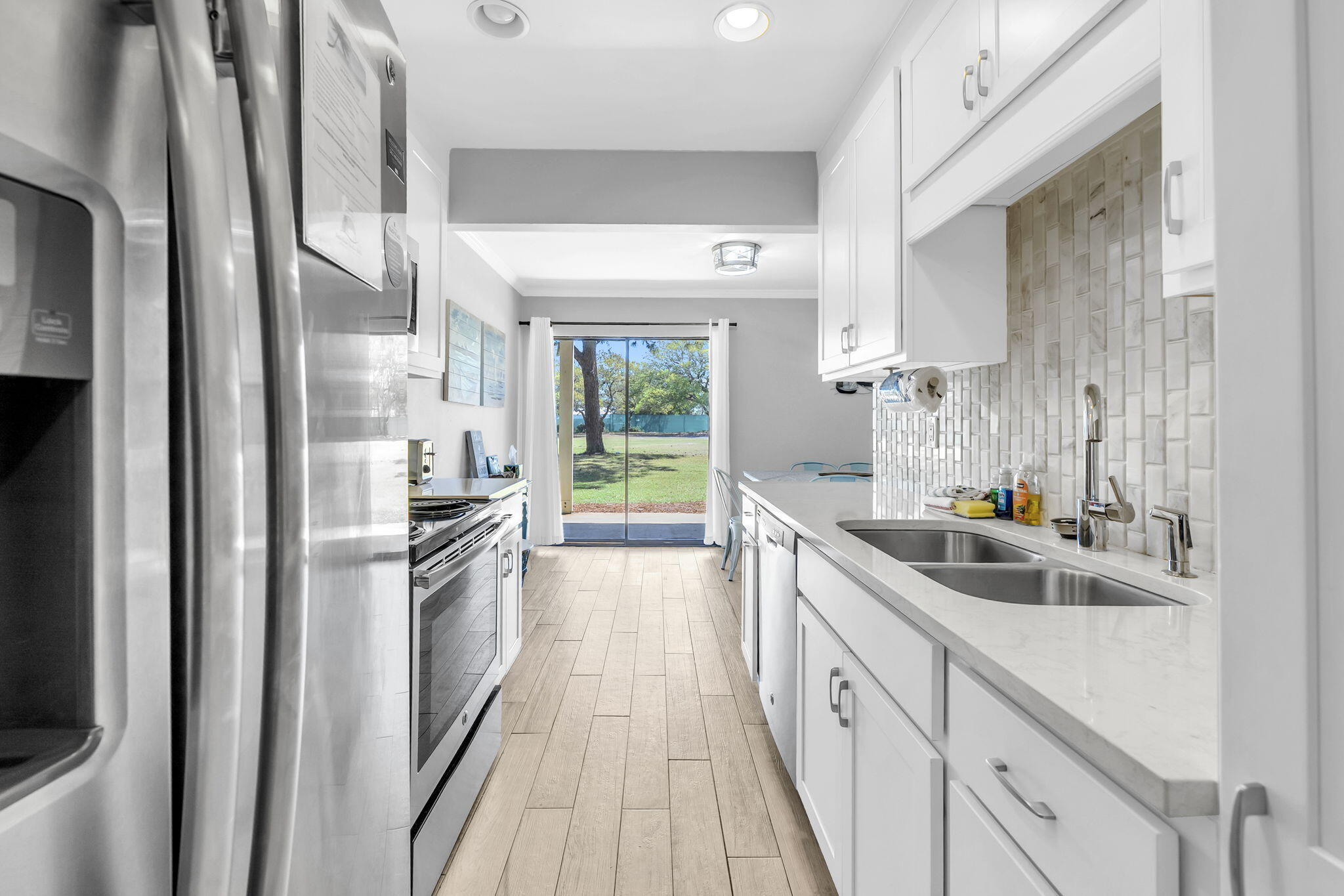 SEASCAPE CONDO GARDEN VILLA - Residential