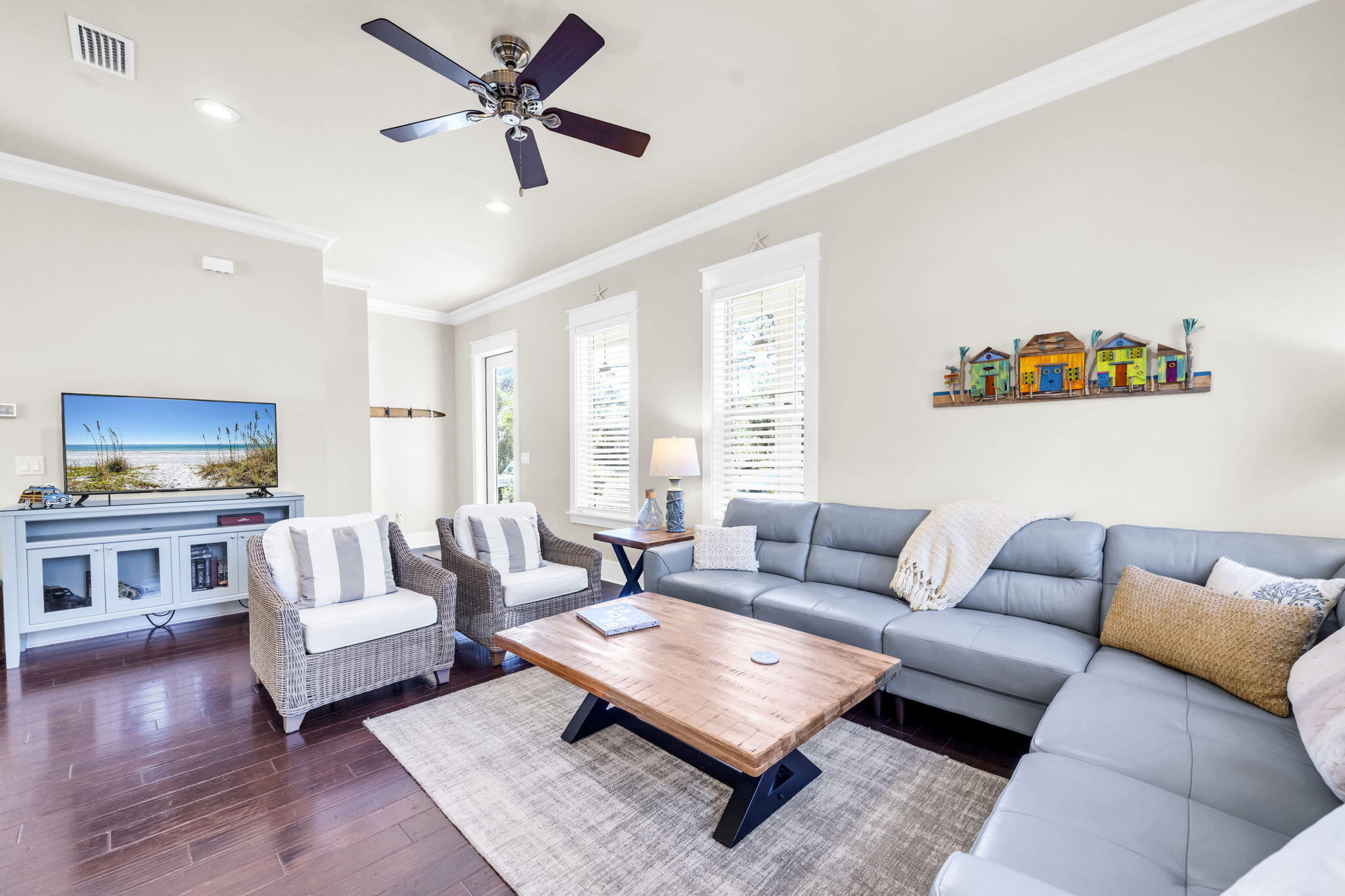 COTTAGES AT EASTERN LAKE - Residential