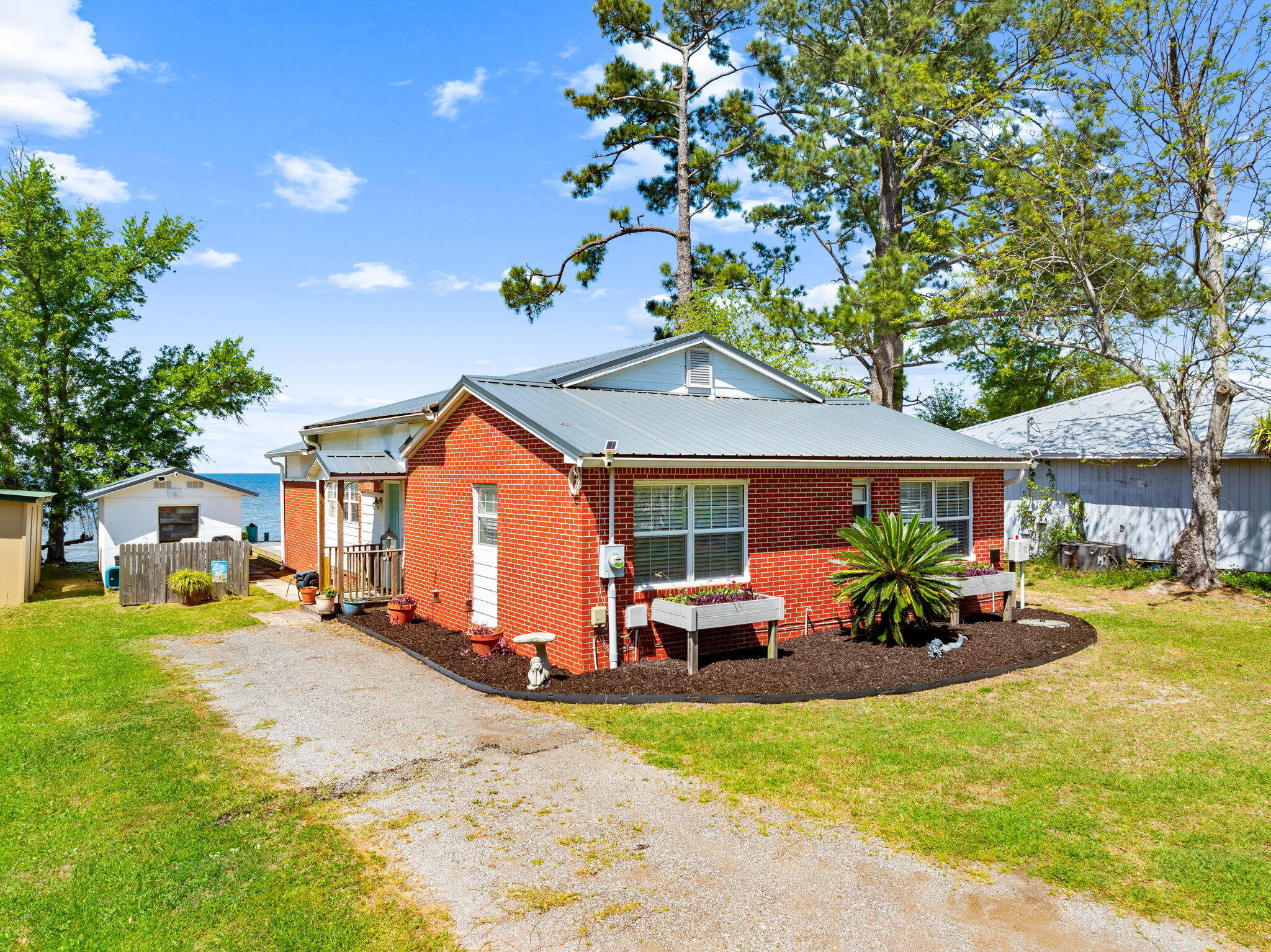 South Bay Grove Road - Land