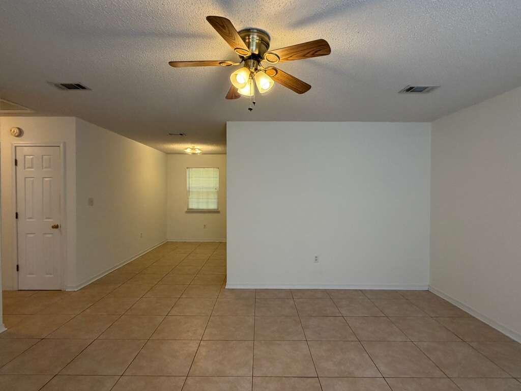 METES & BOUNDS - Residential Lease