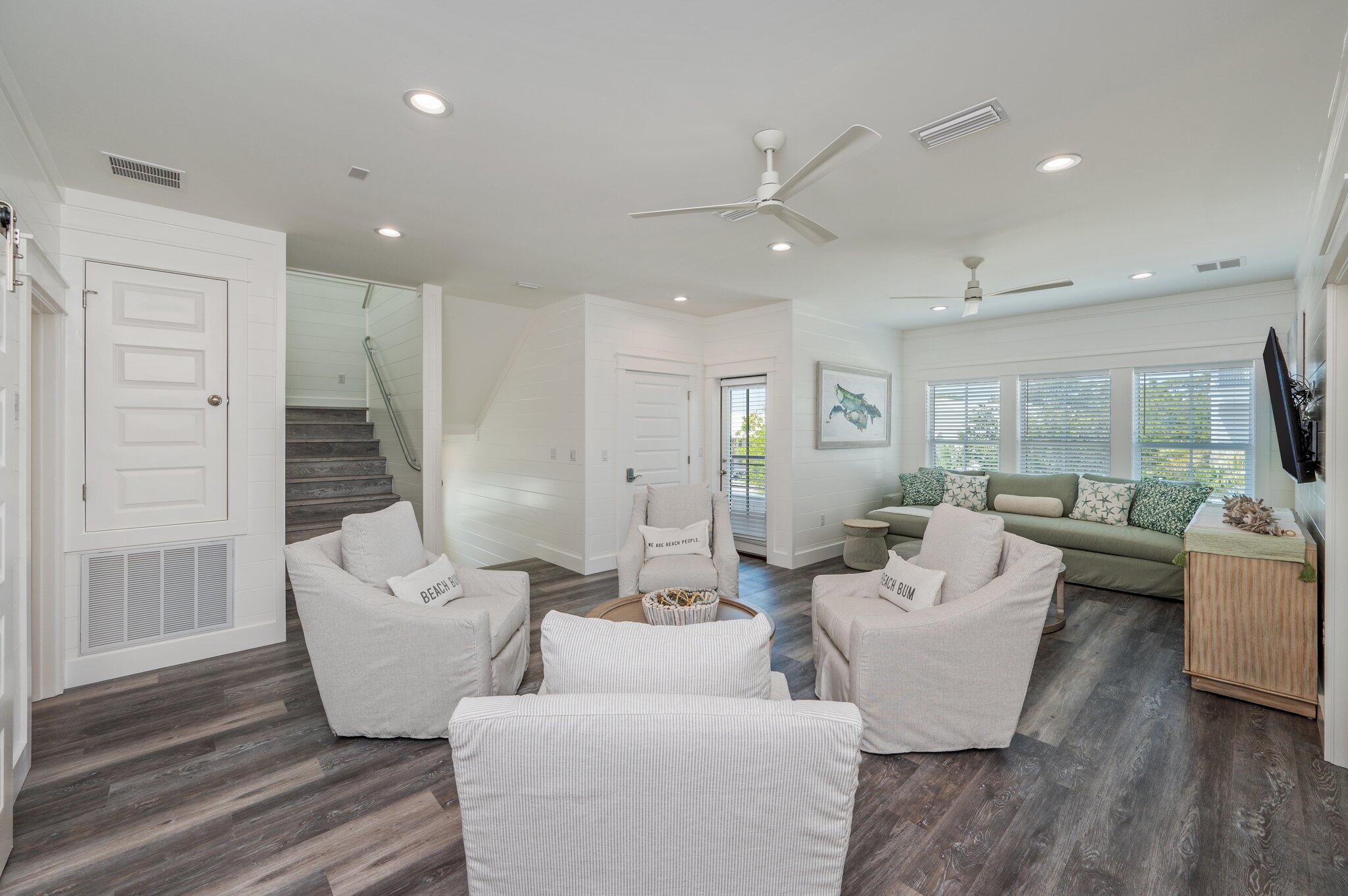 MOCKINGBIRD ESTATES - Residential