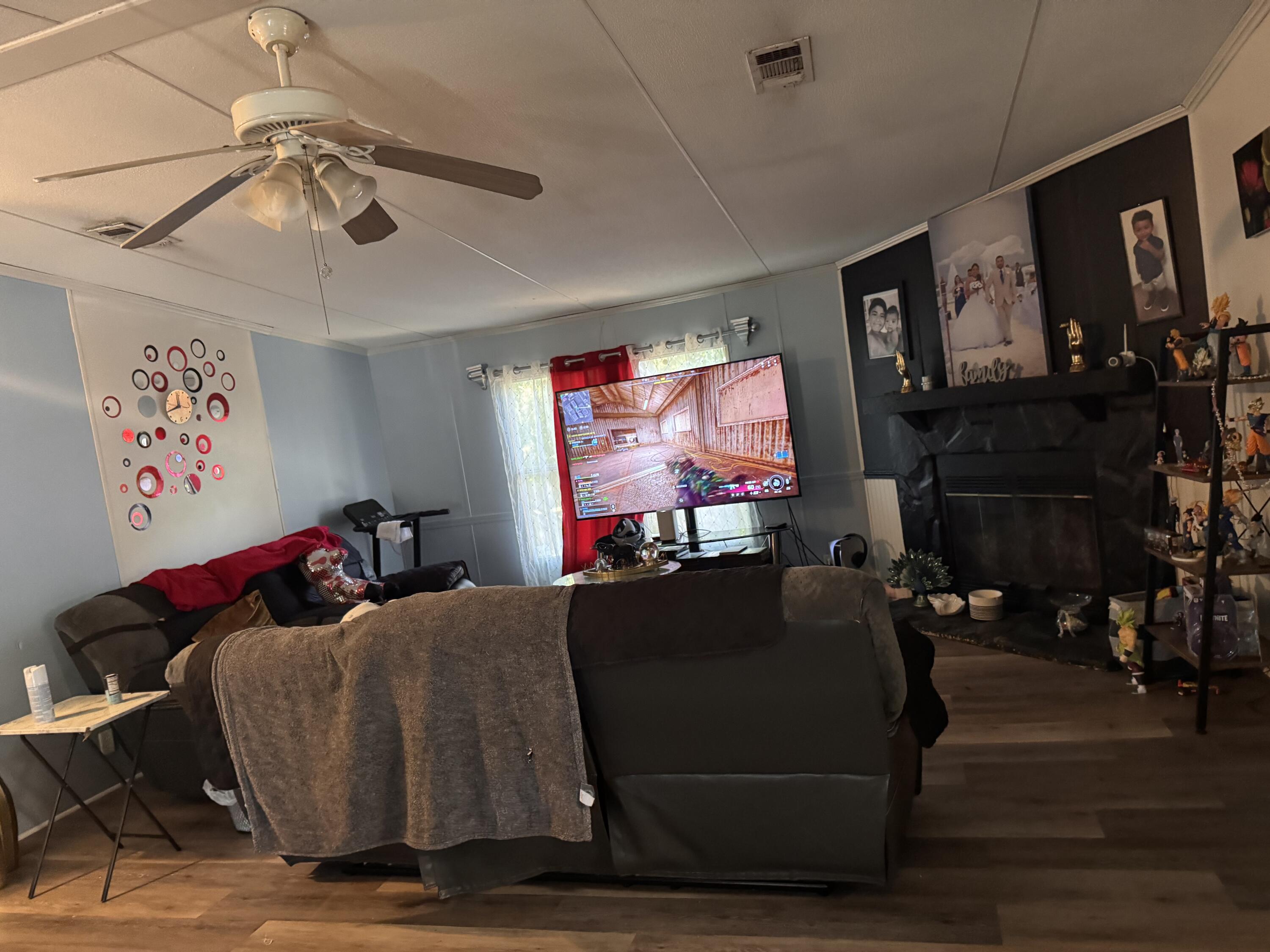 EAST WRIGHT - Residential