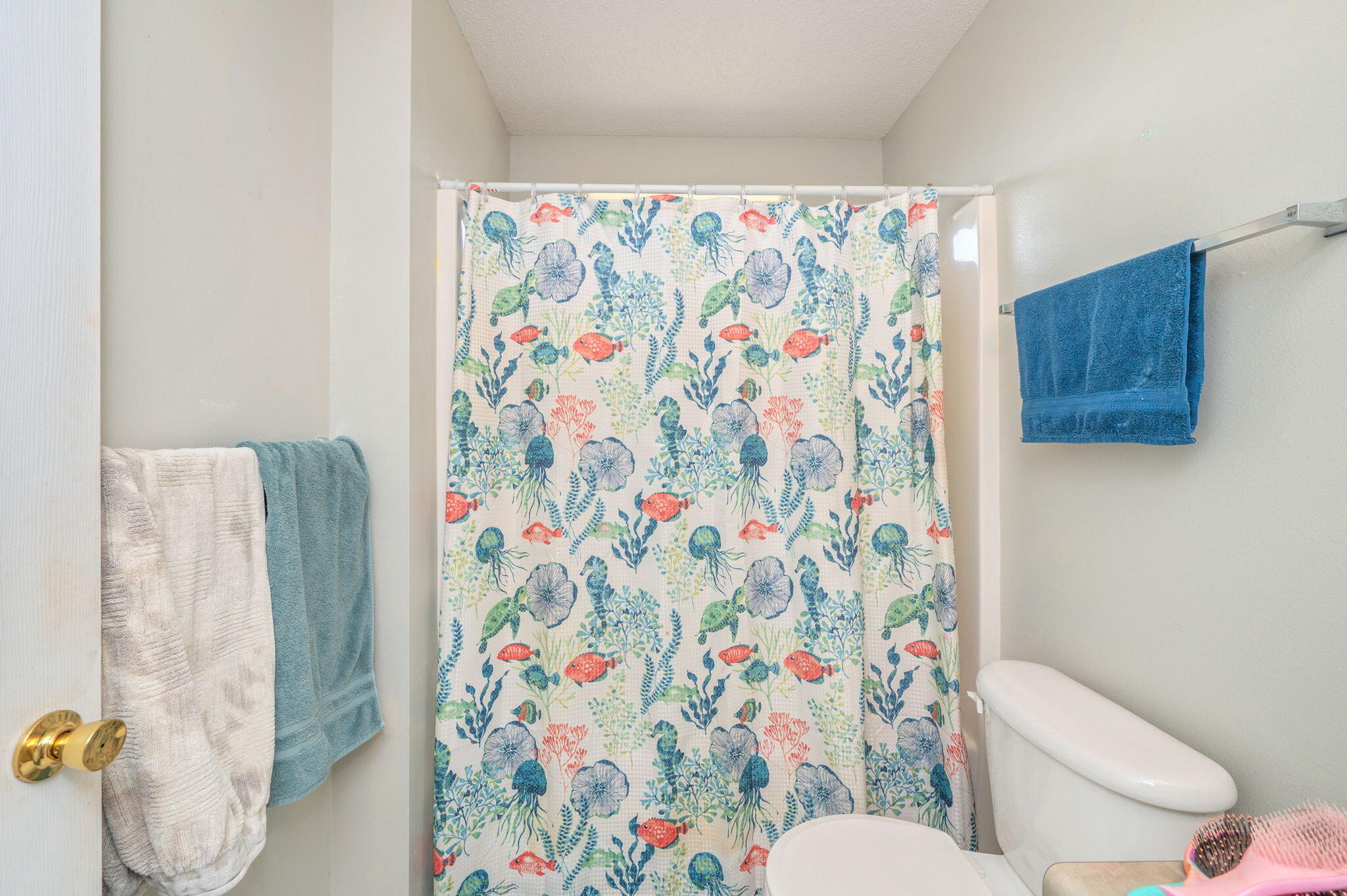 WESTVIEW EST PH IV LOT 15 - Residential