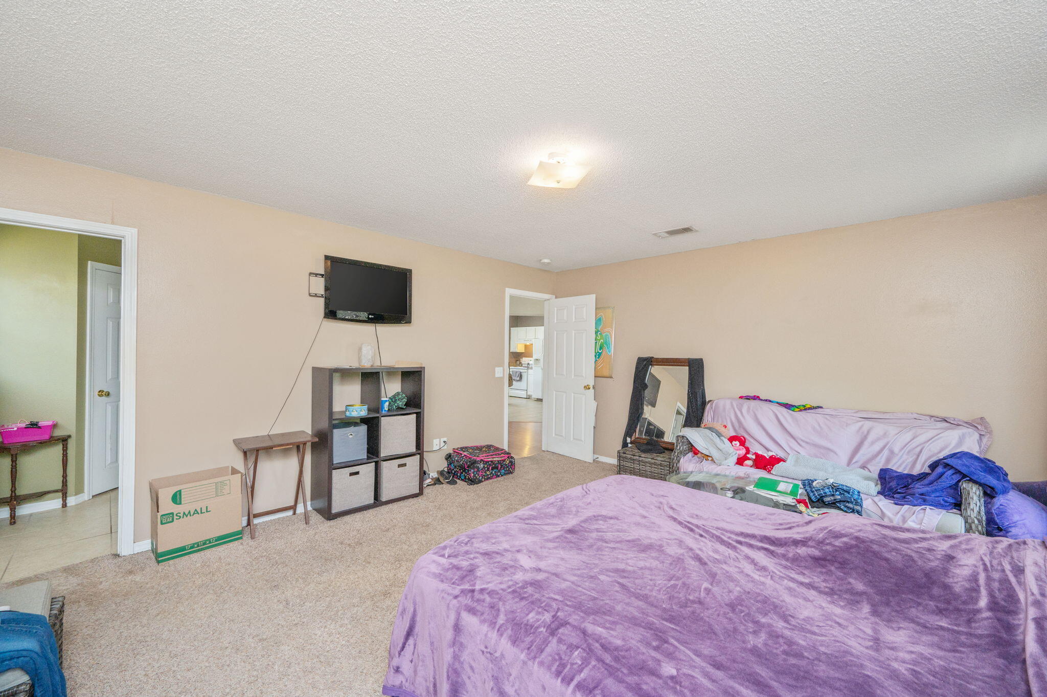 WESTVIEW EST PH IV LOT 15 - Residential