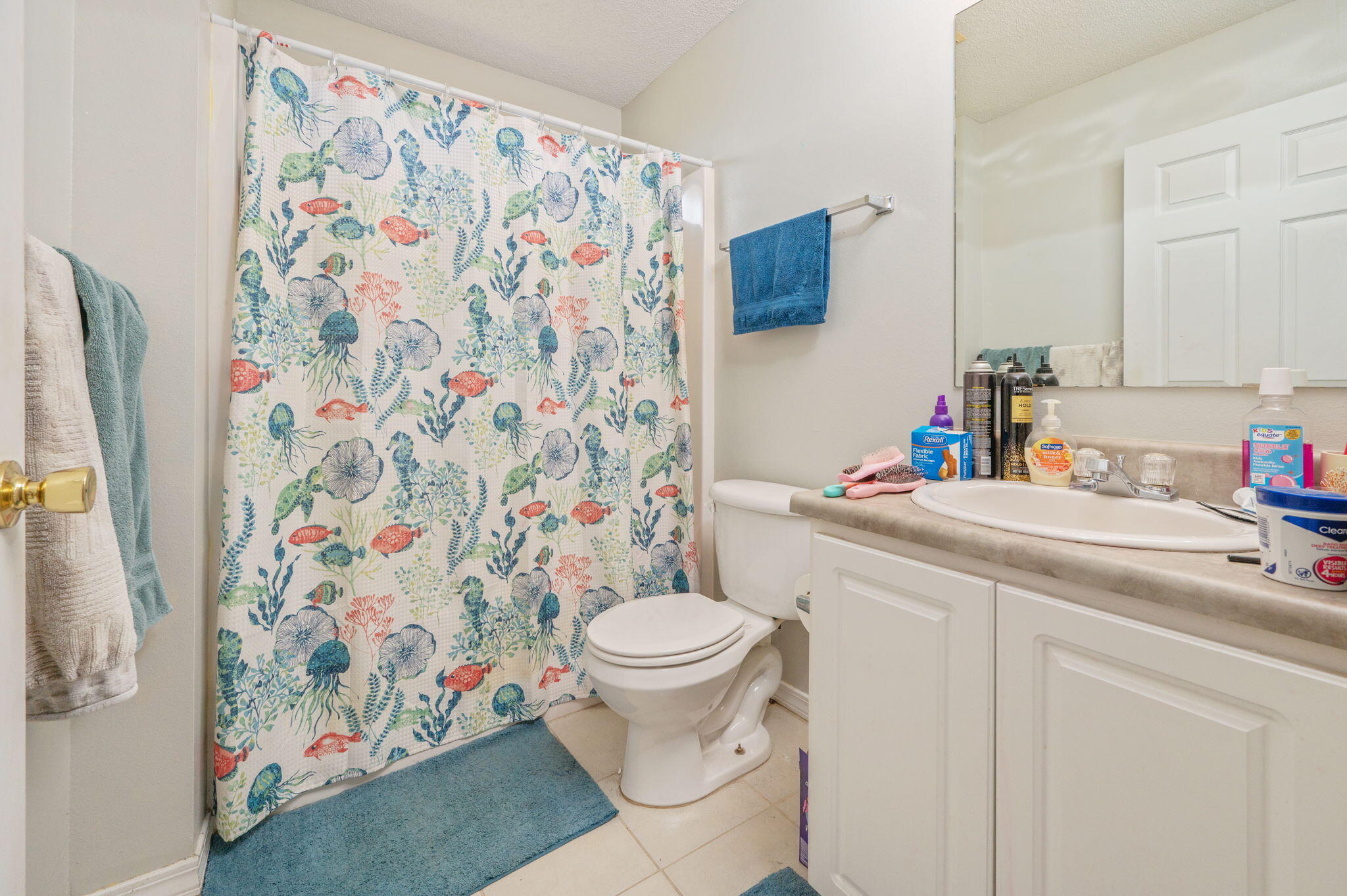 WESTVIEW EST PH IV LOT 15 - Residential