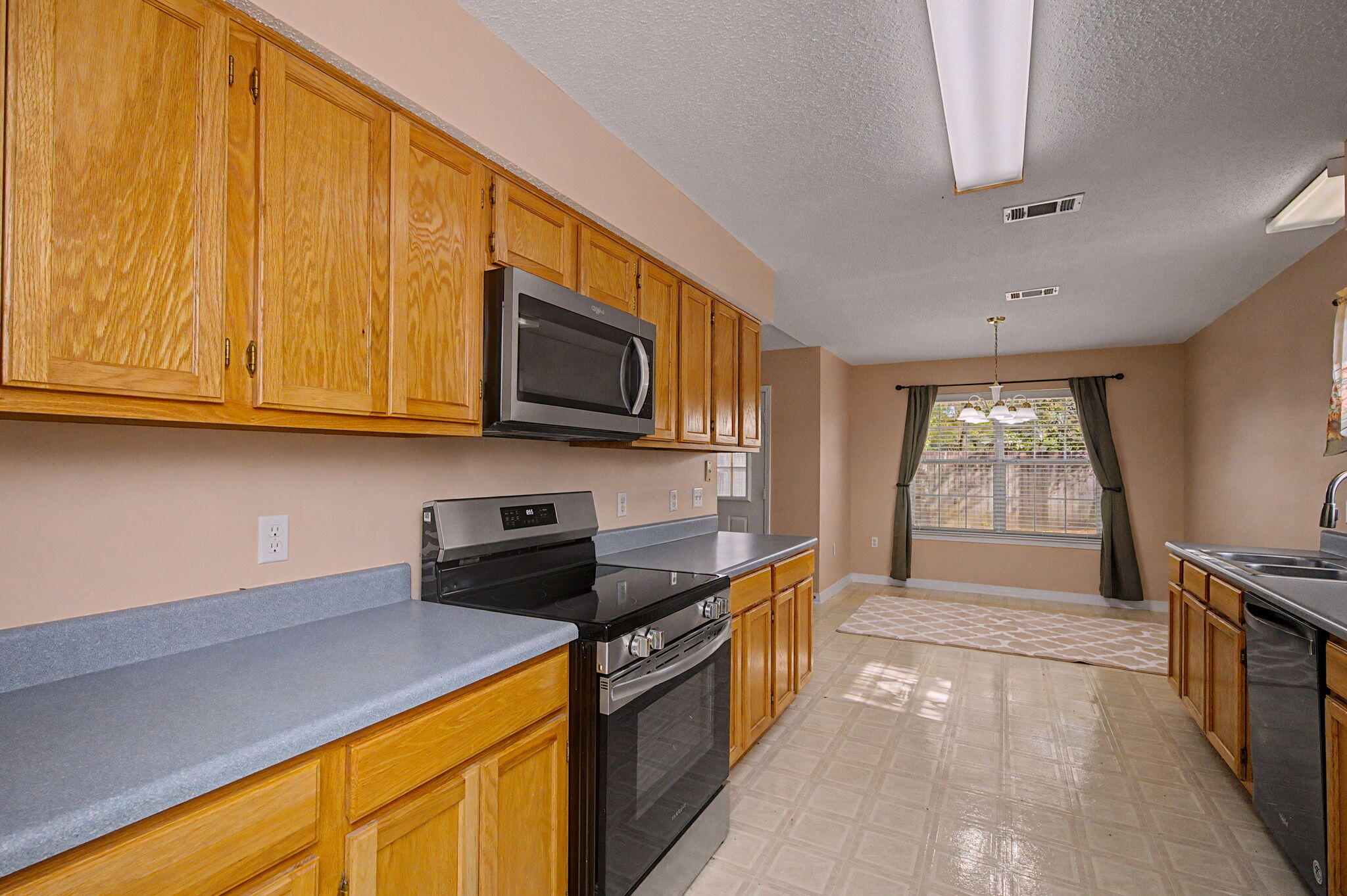 SOUTH POINTE ESTATES PH 2 - Residential