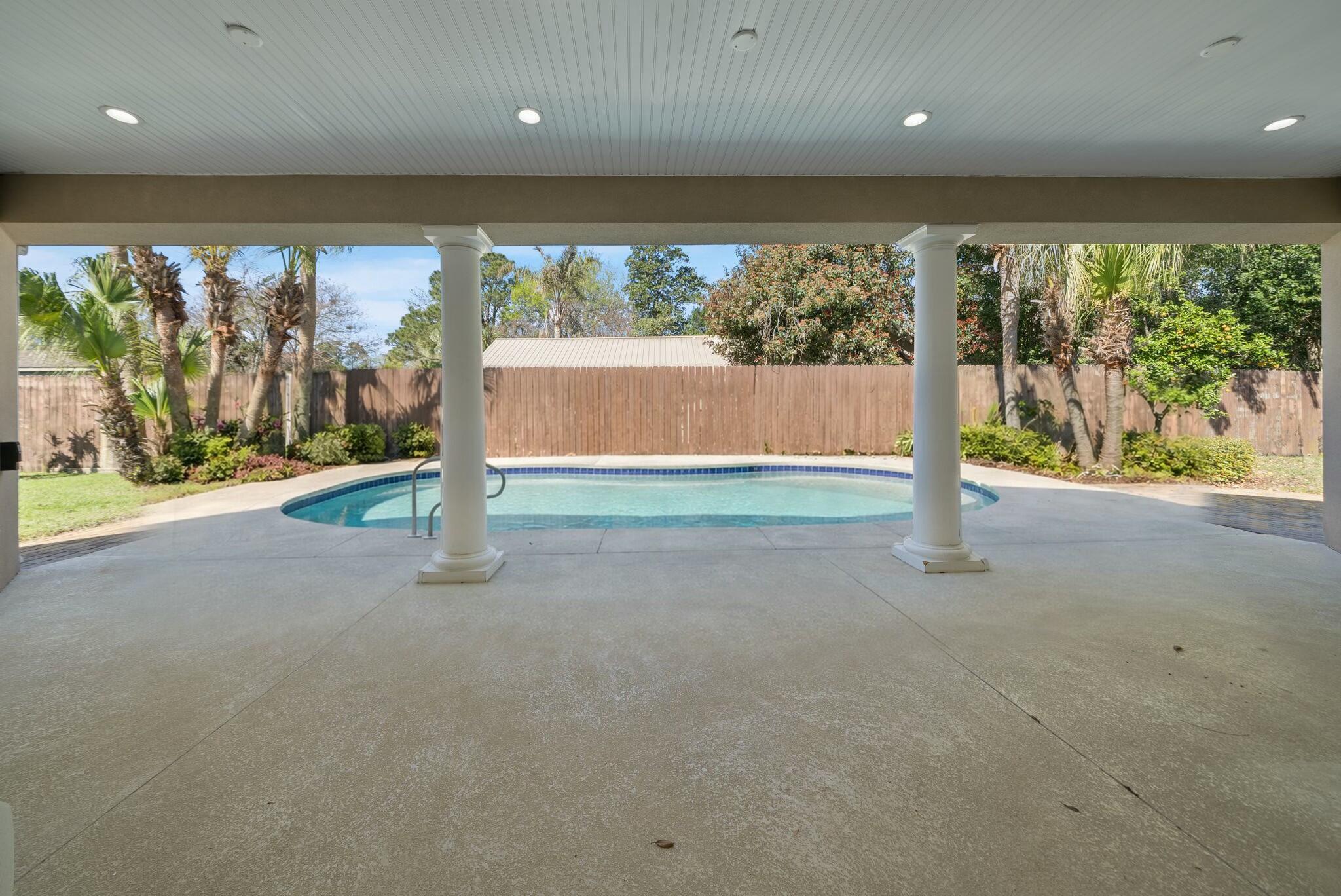 PALM BAY UNIT 5 - Residential