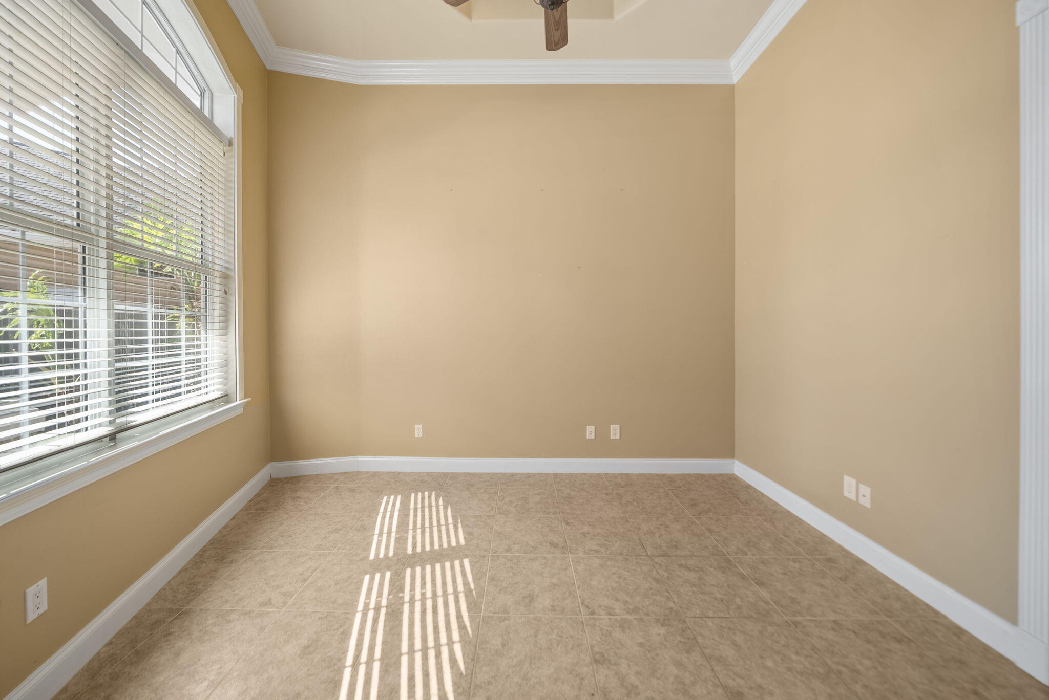 PALM BAY UNIT 5 - Residential