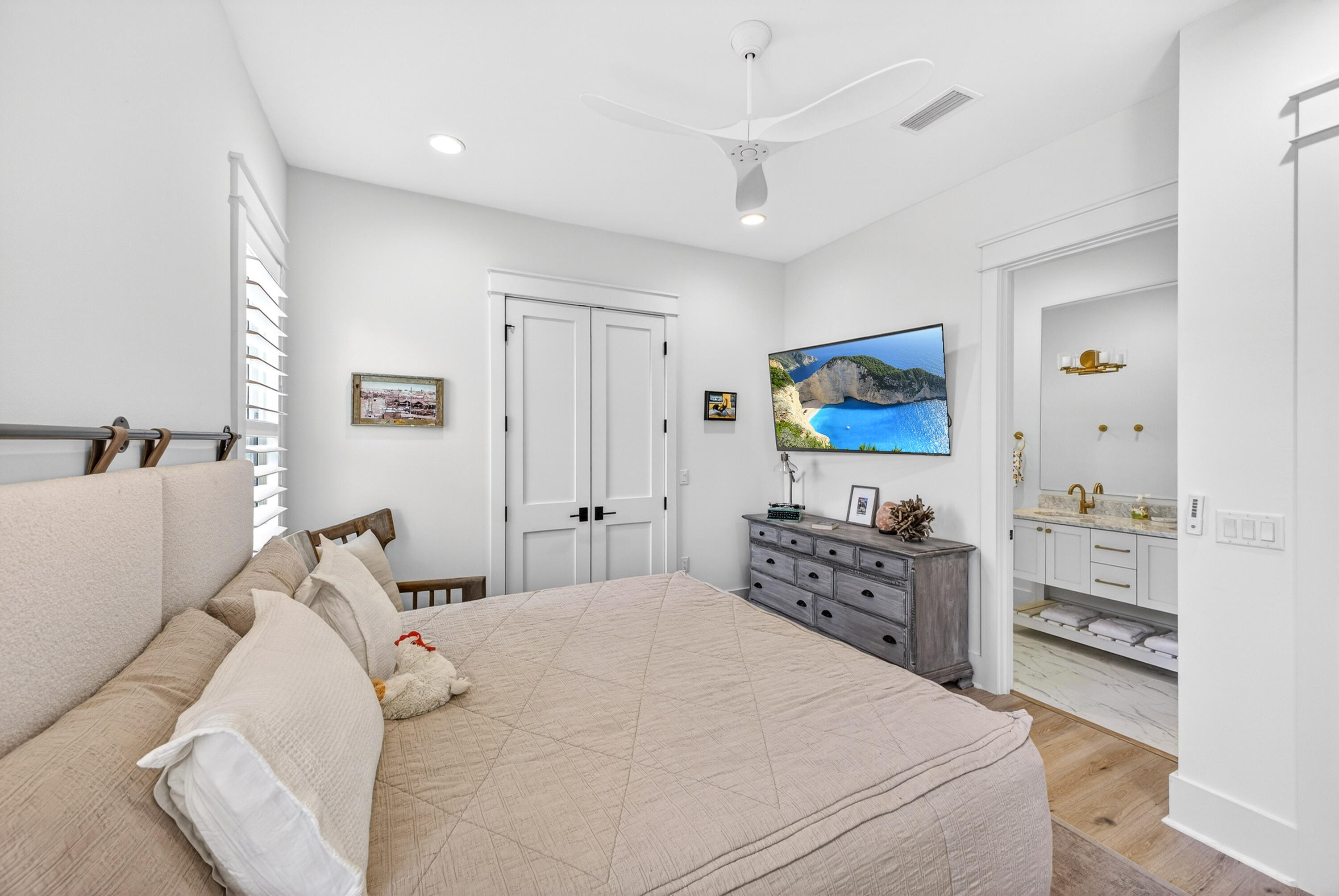 MARINWOOD - Residential