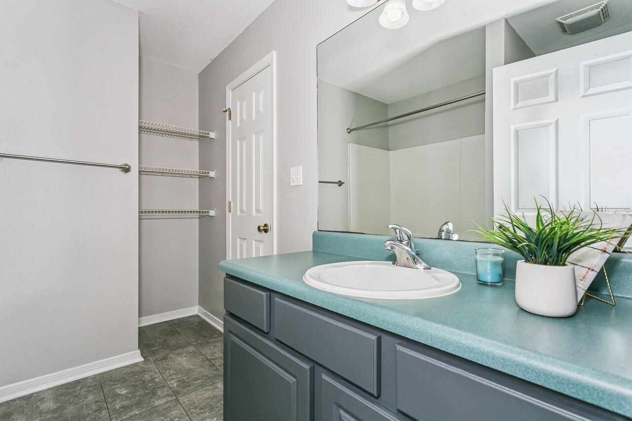 NICEVILLE - Residential