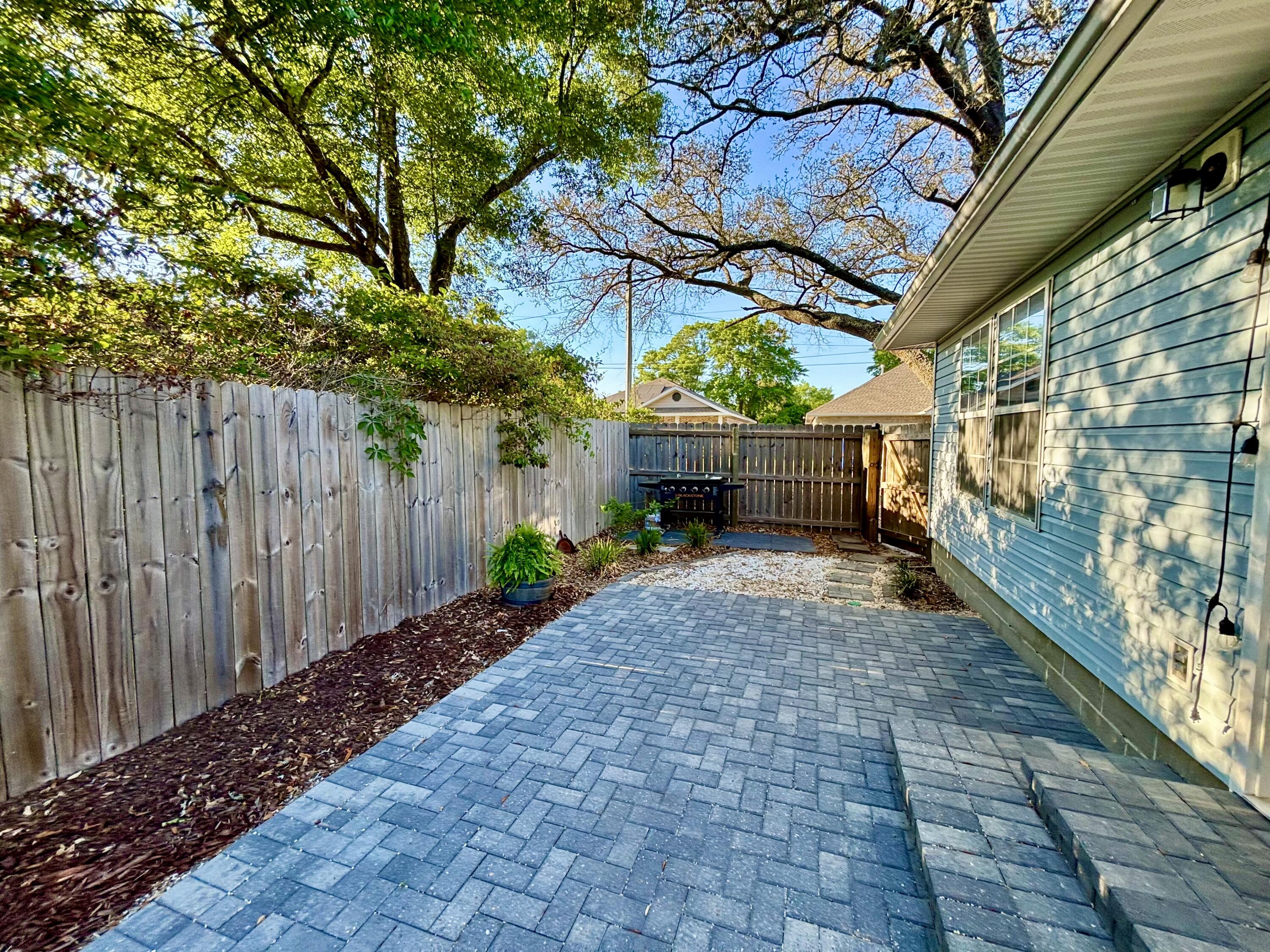 NICEVILLE - Residential