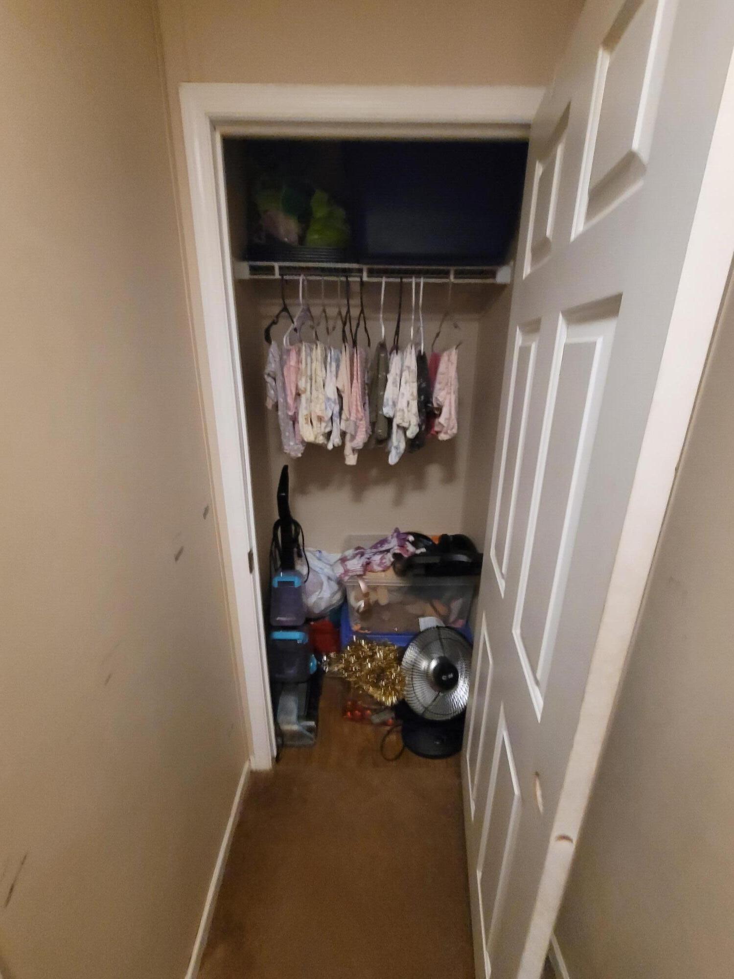 OAKWOOD ESTATES - Residential