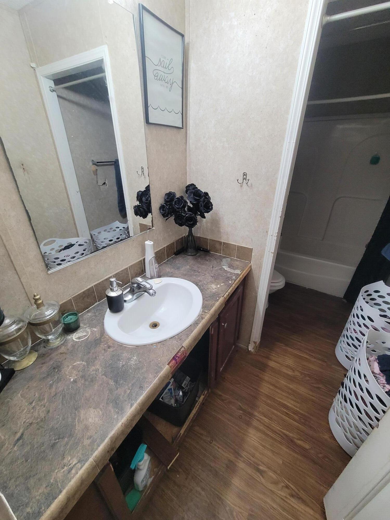 OAKWOOD ESTATES - Residential