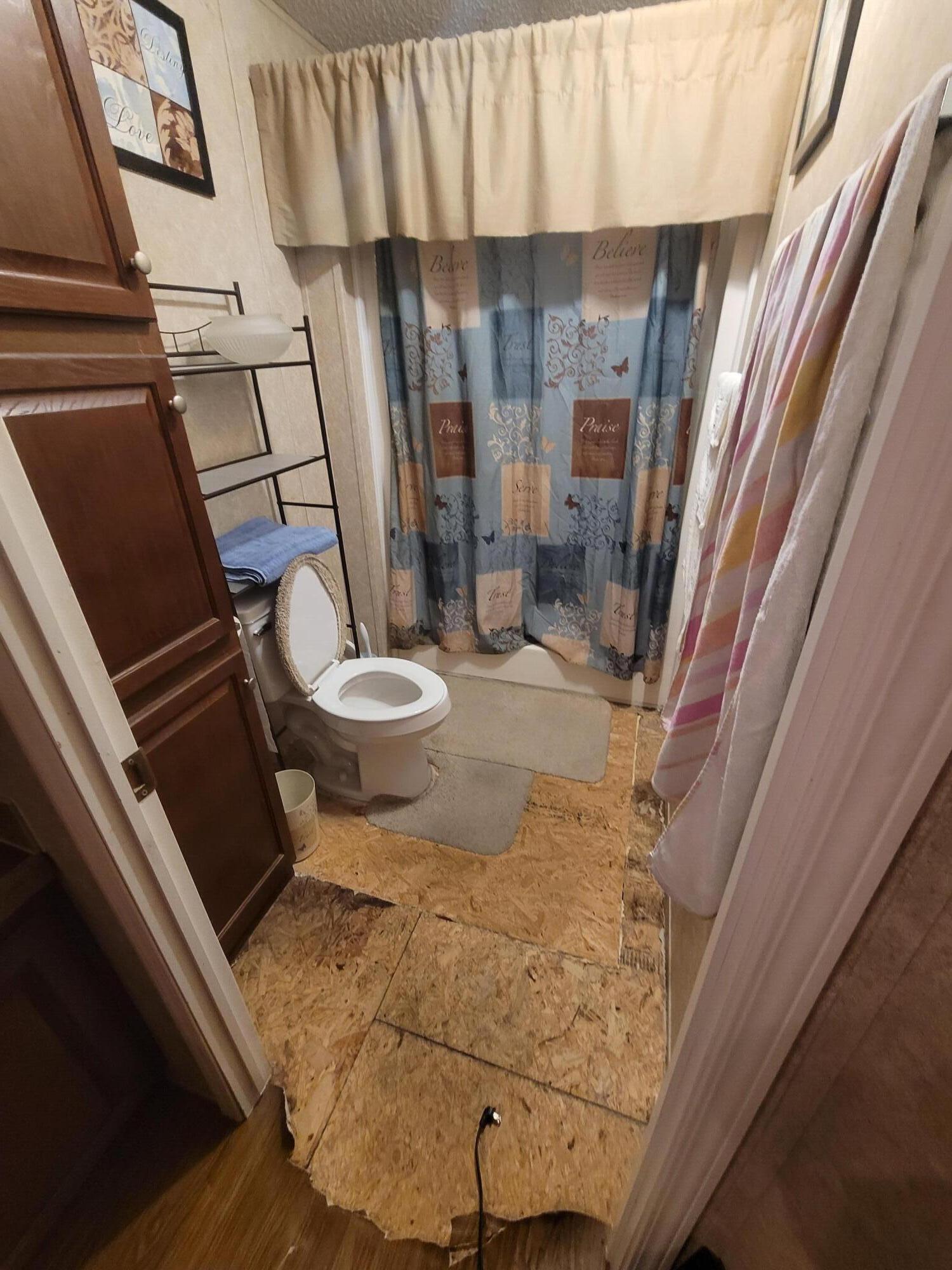 OAKWOOD ESTATES - Residential