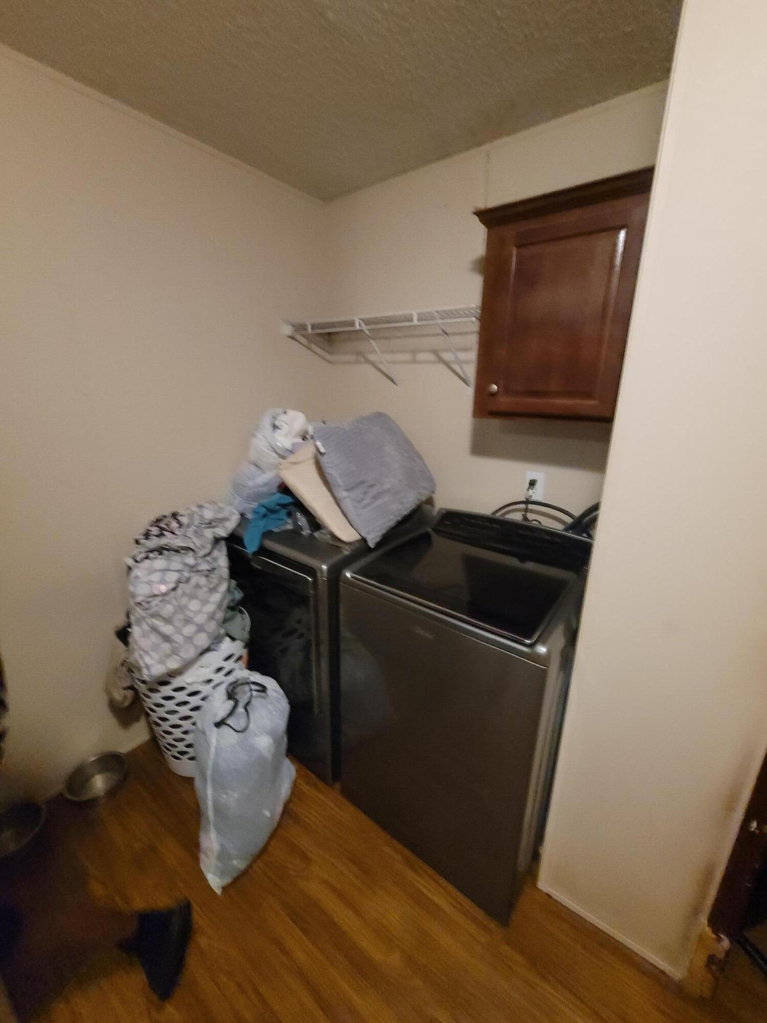 OAKWOOD ESTATES - Residential