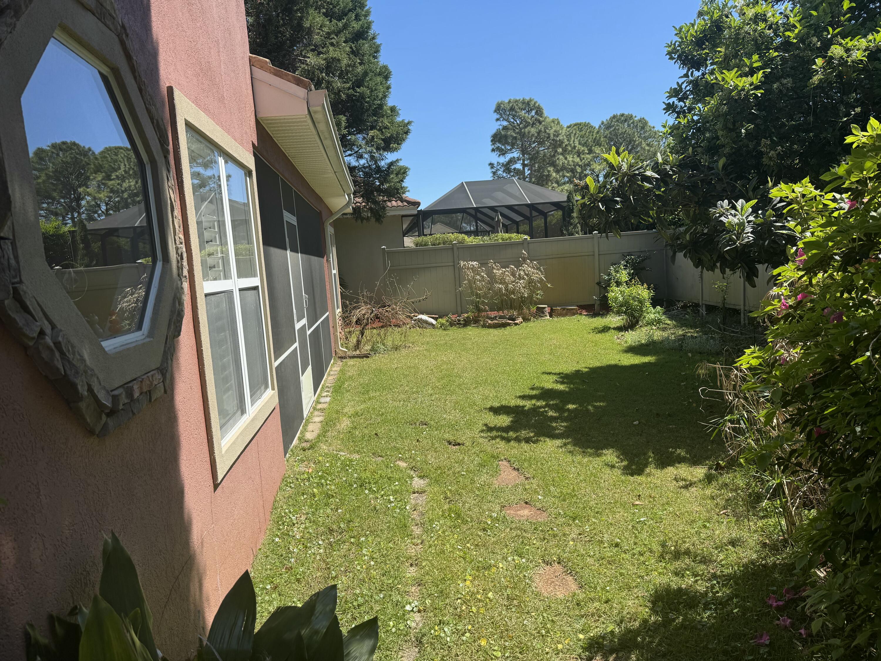 EMERALD BAY PH 1A - Residential