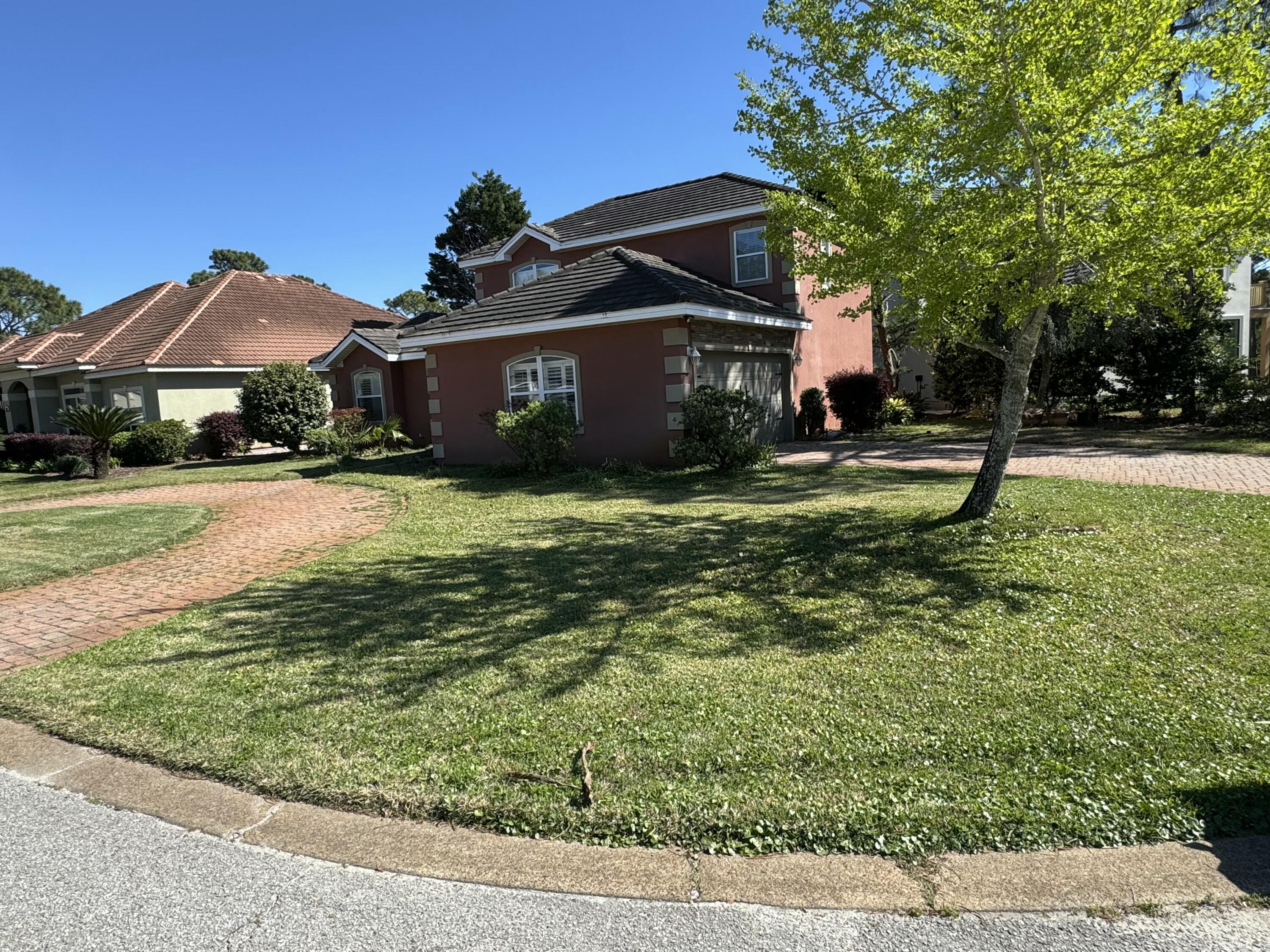 EMERALD BAY PH 1A - Residential