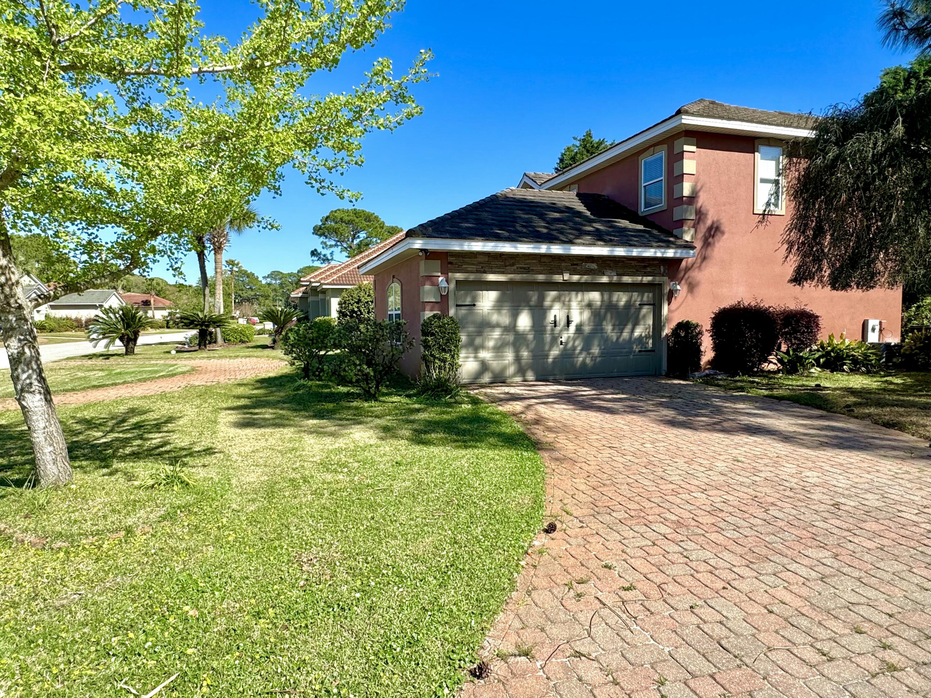 EMERALD BAY PH 1A - Residential