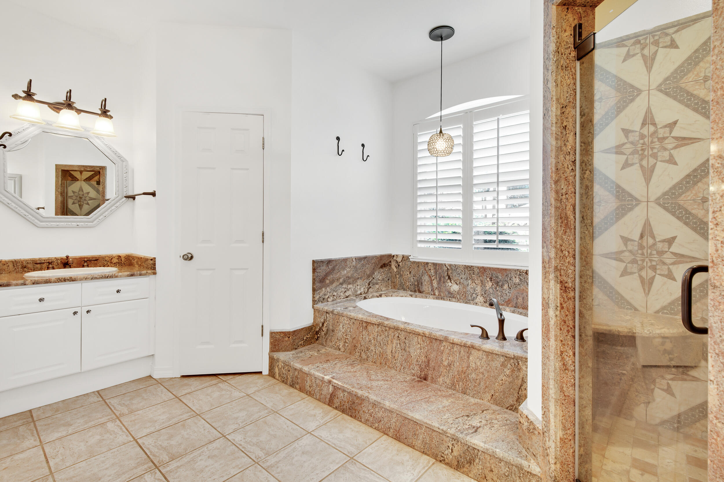 EMERALD BAY PH 1A - Residential