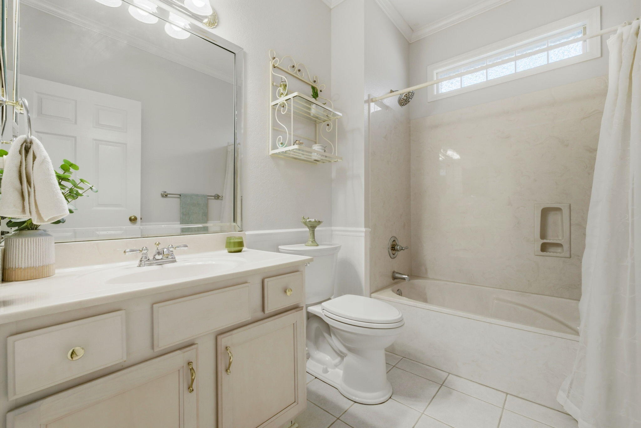 ROBLEDAL ESTATES UNIT 3 - Residential