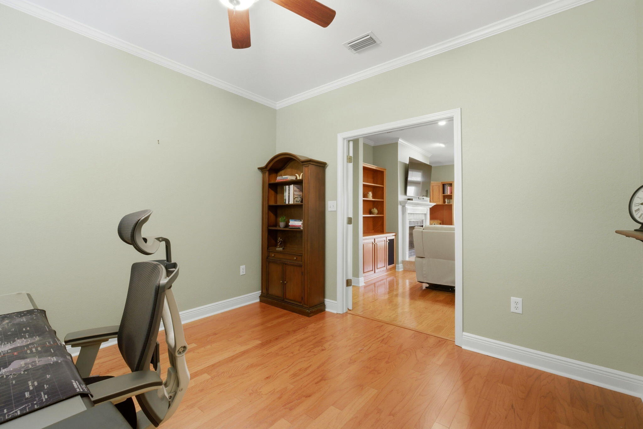 ROBLEDAL ESTATES UNIT 3 - Residential