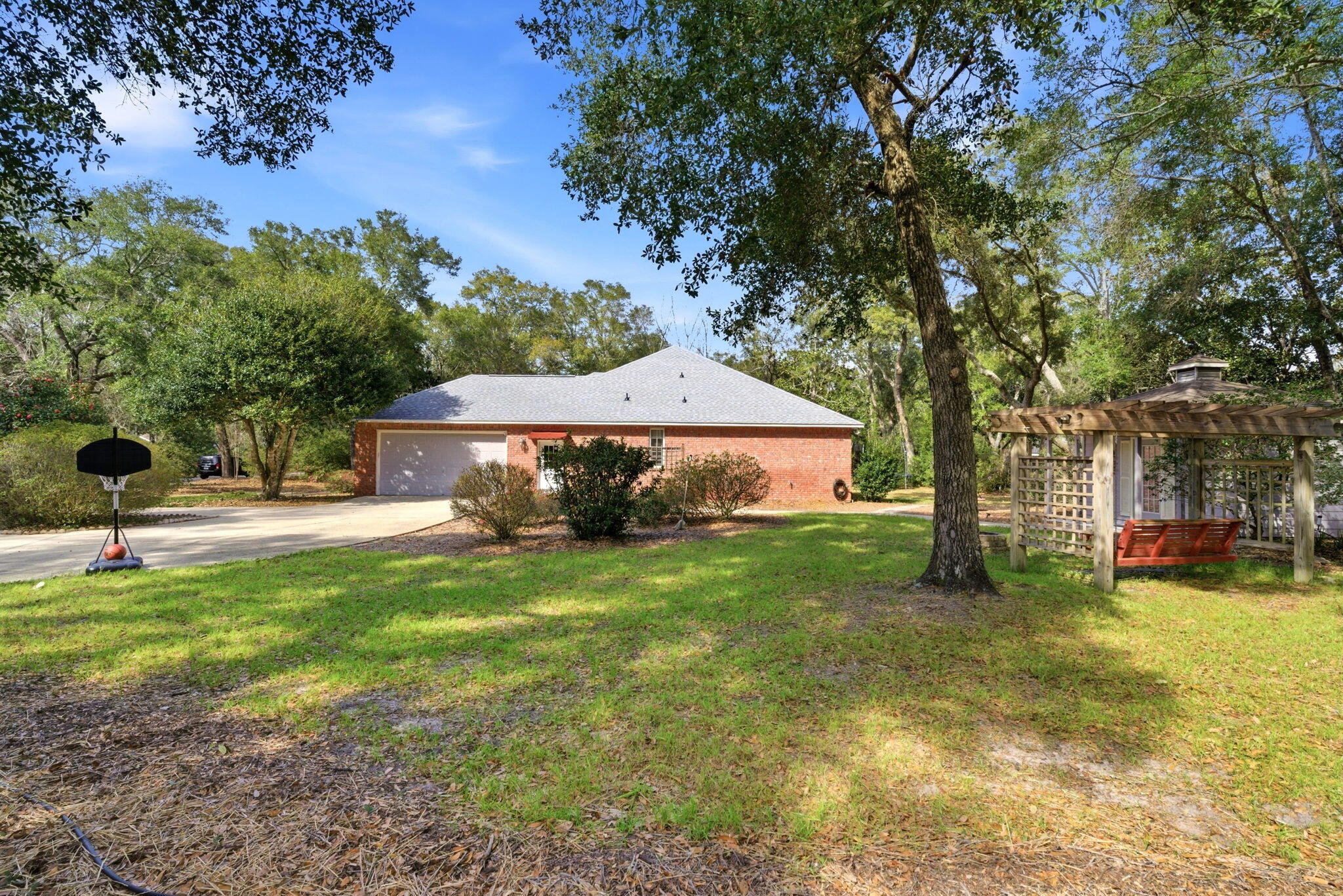 ROBLEDAL ESTATES UNIT 3 - Residential