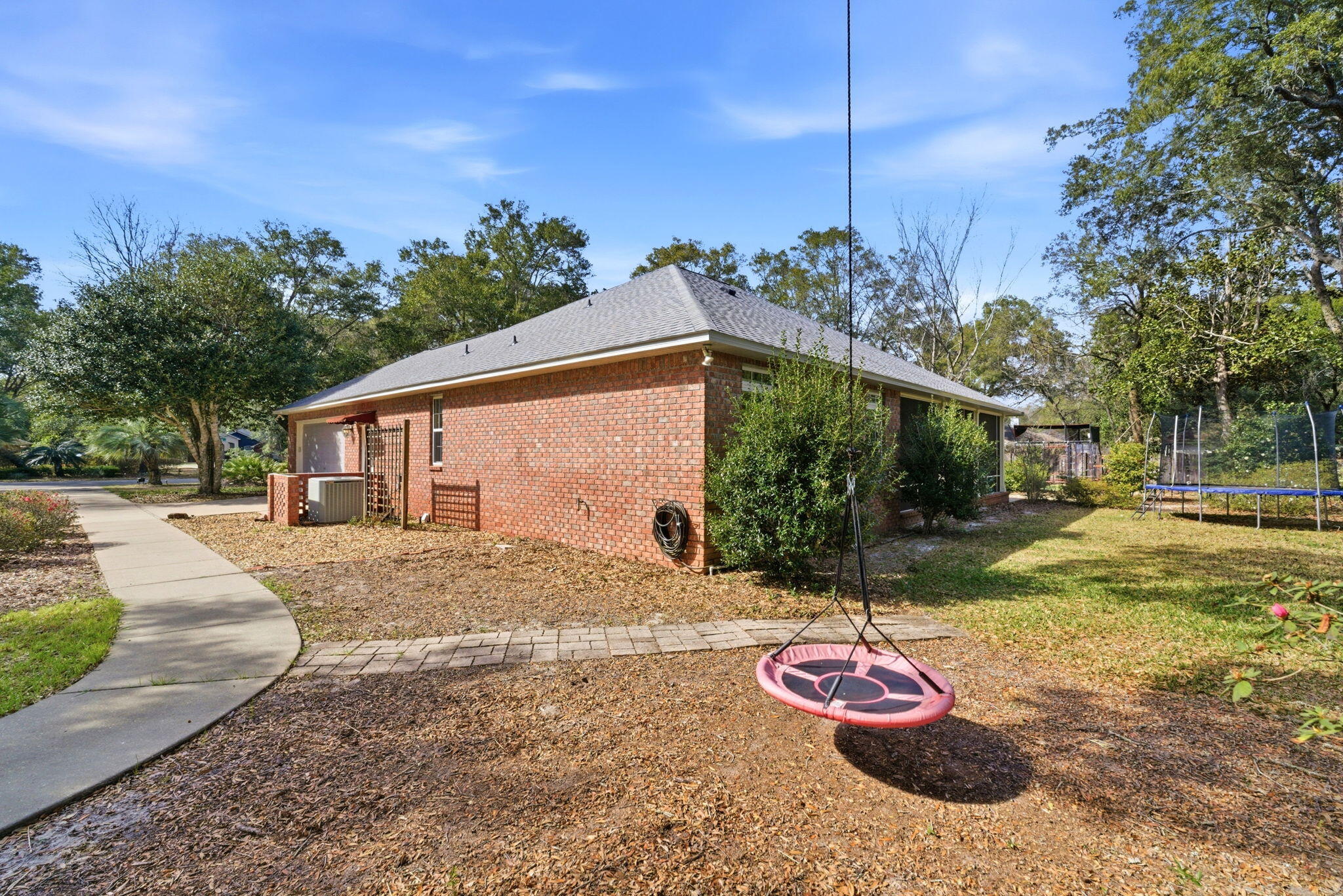 ROBLEDAL ESTATES UNIT 3 - Residential