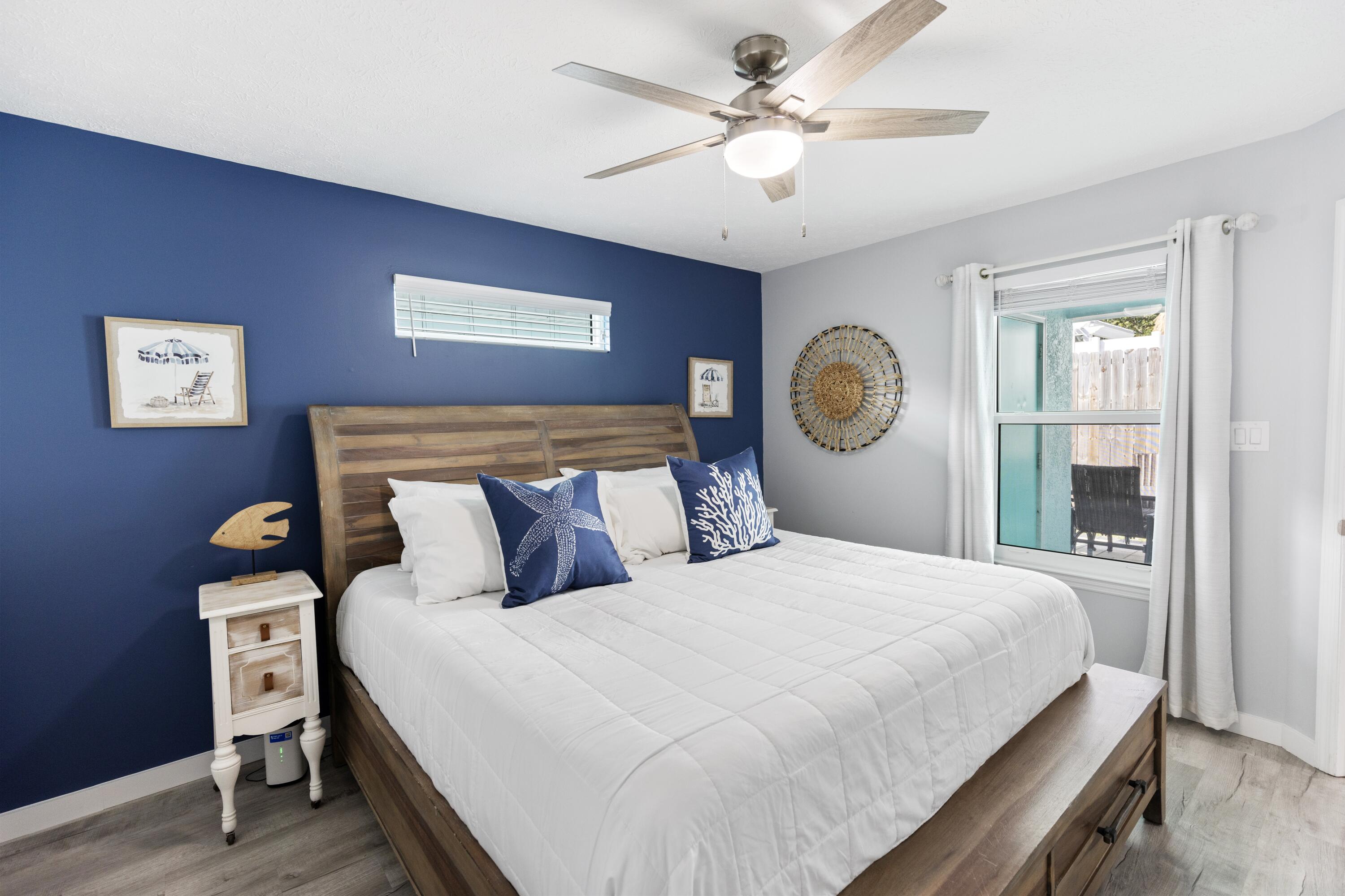 RIVIERA BEACH - Residential