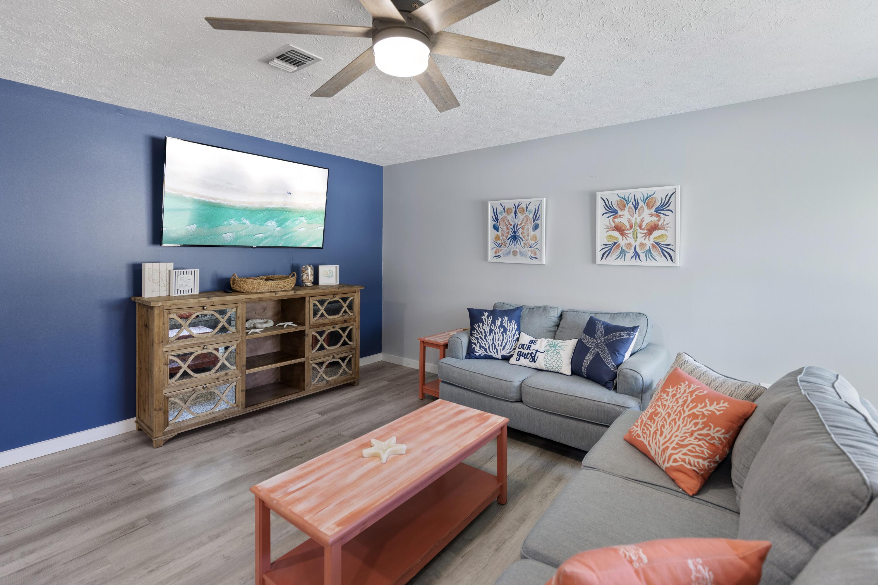 RIVIERA BEACH - Residential