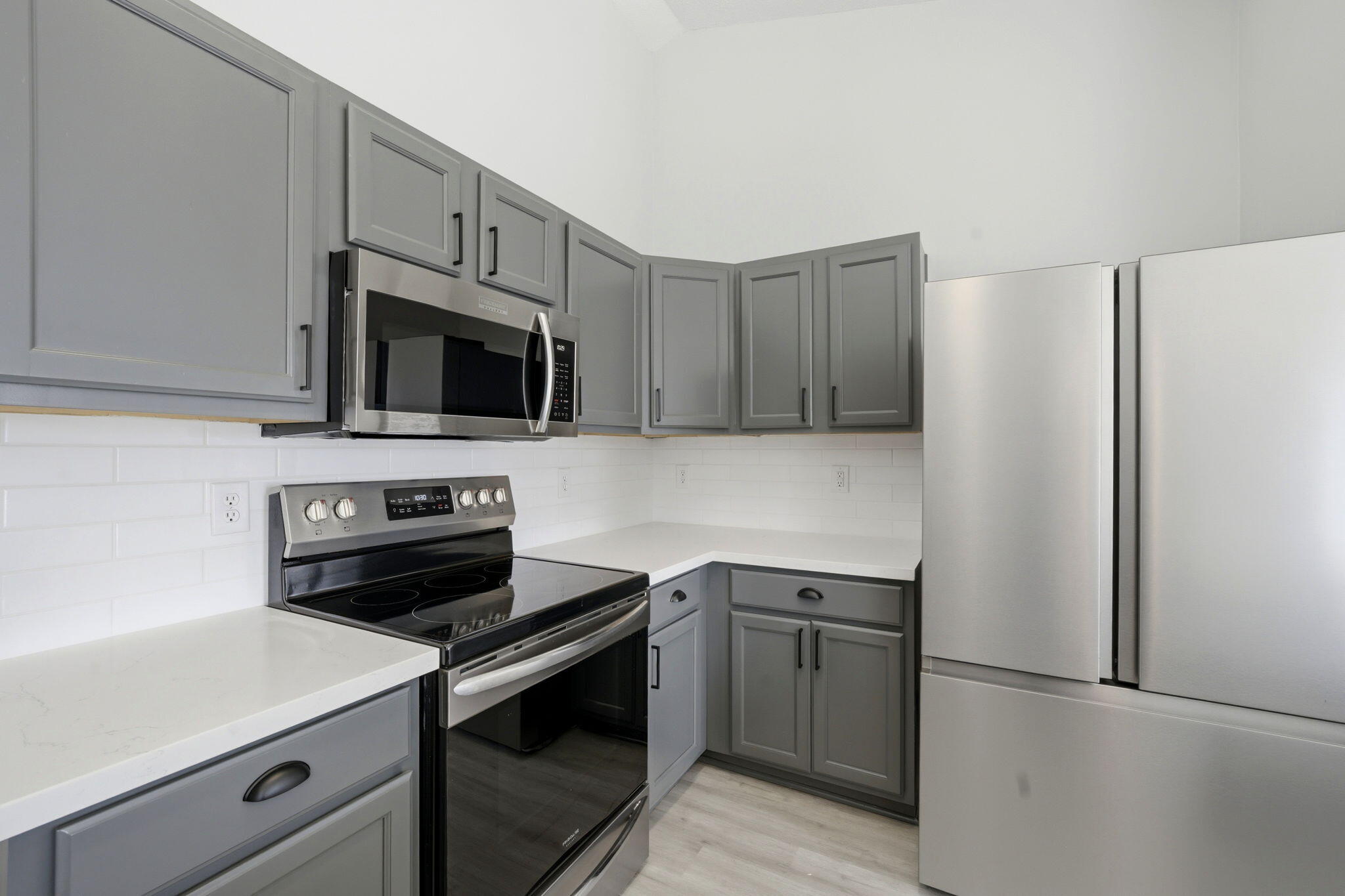 HAMPTON RIDGE ESTATES - Residential