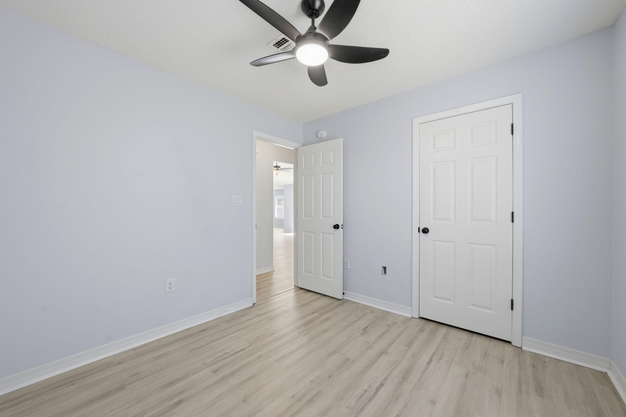 HAMPTON RIDGE ESTATES - Residential