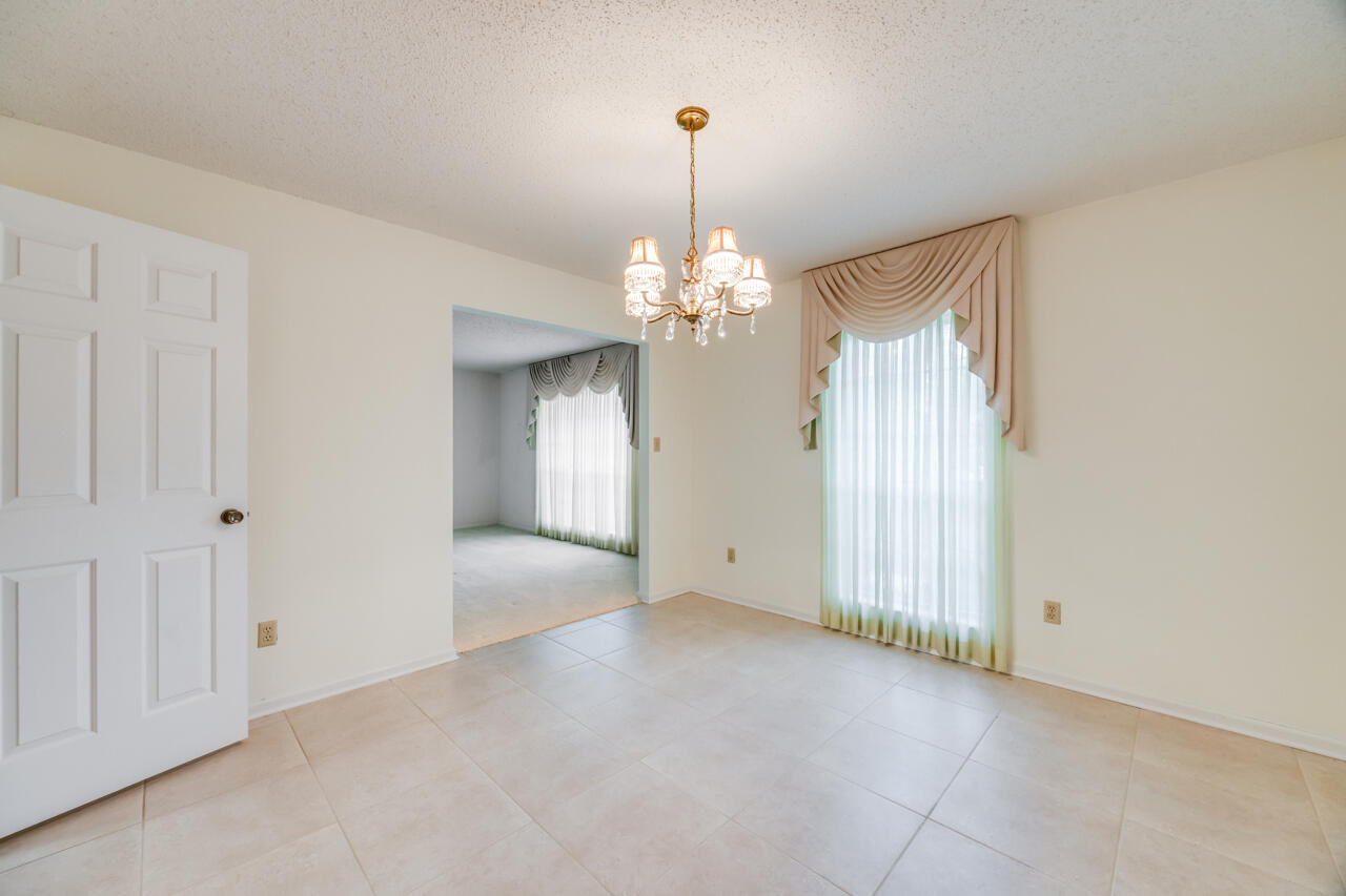 ROCKY BAYOU ESTATES 04 - Residential