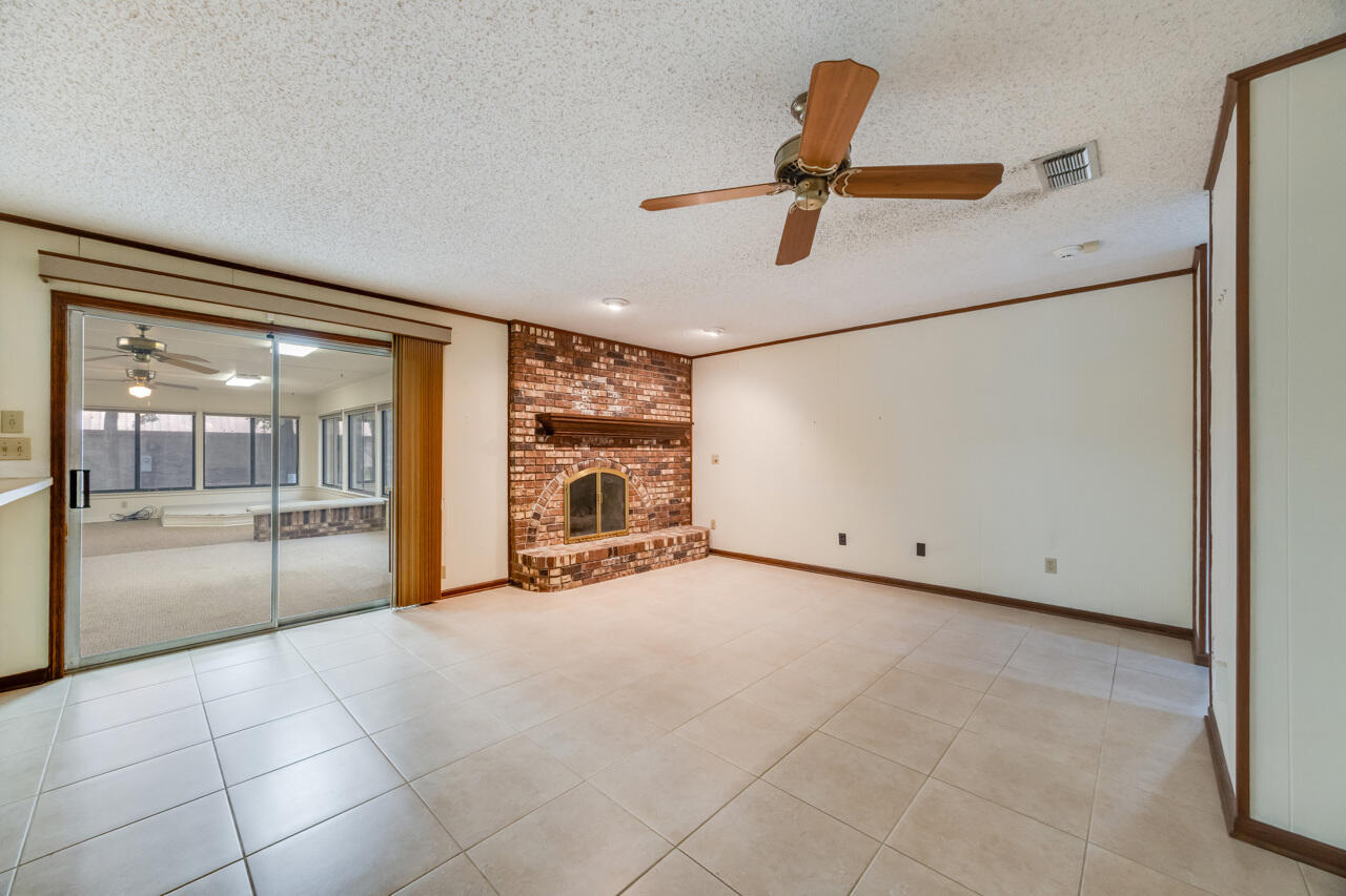 ROCKY BAYOU ESTATES 04 - Residential