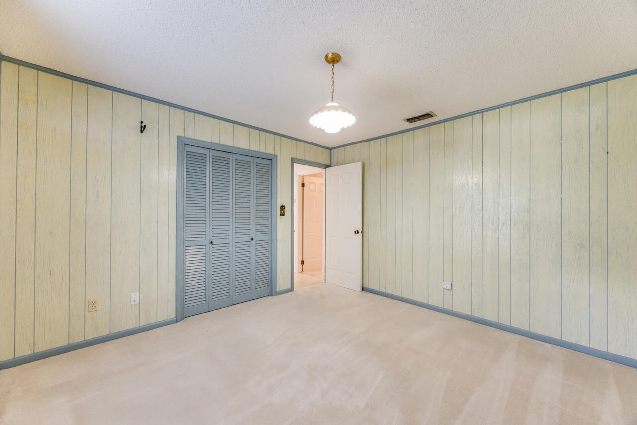 ROCKY BAYOU ESTATES 04 - Residential