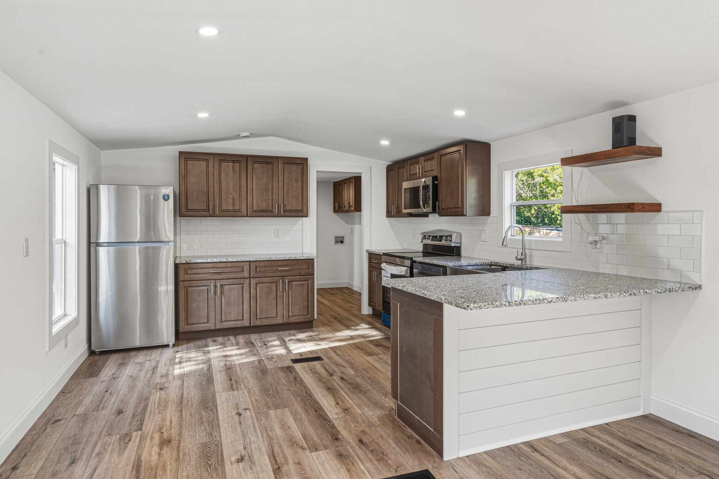 SHOAL RIVER UNREC - Residential