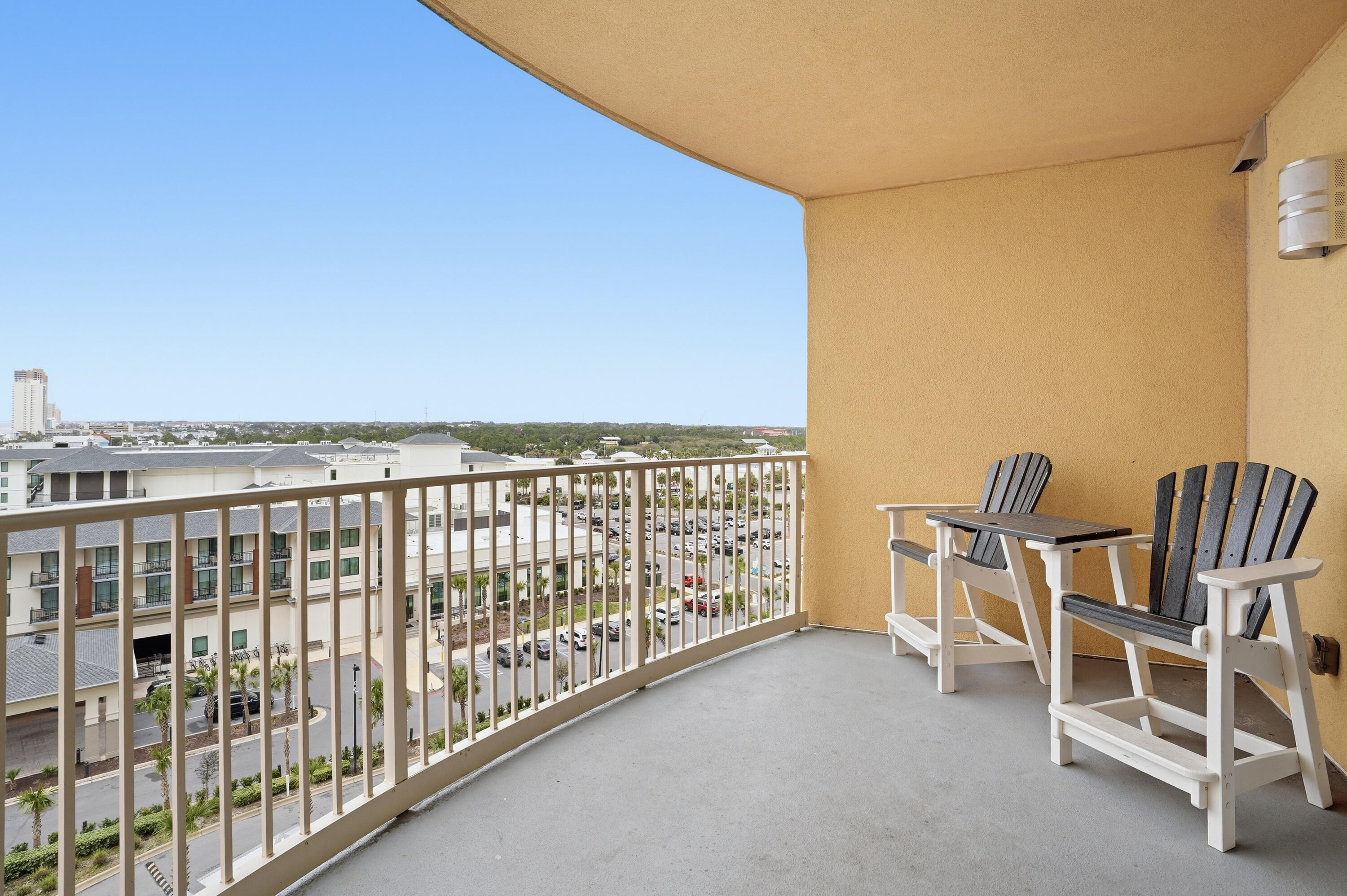 CALYPSO RESORT & TOWERS - Residential