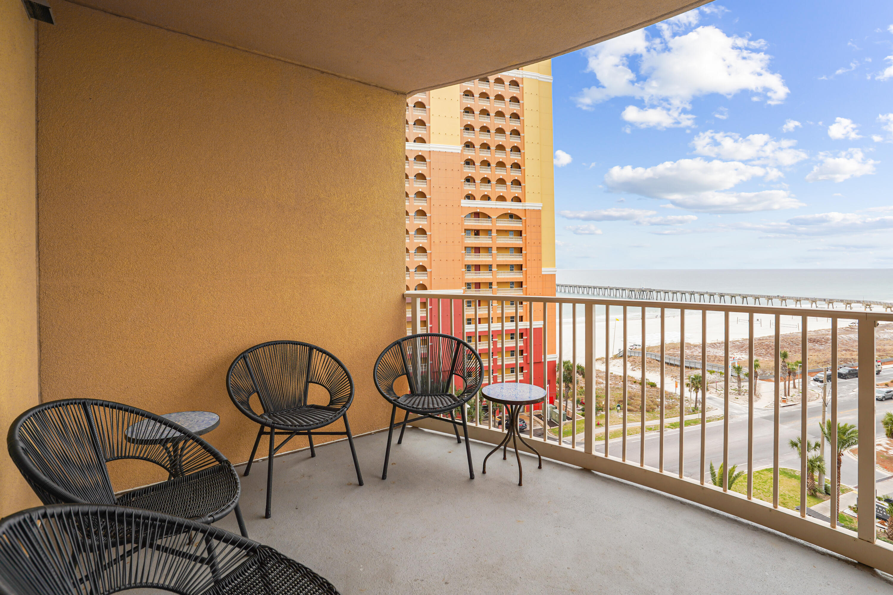 CALYPSO RESORT & TOWERS - Residential