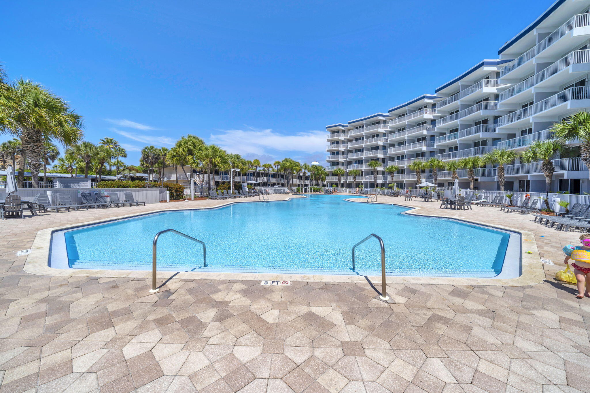 DESTIN WEST BEACH & BAY RESORT - Residential